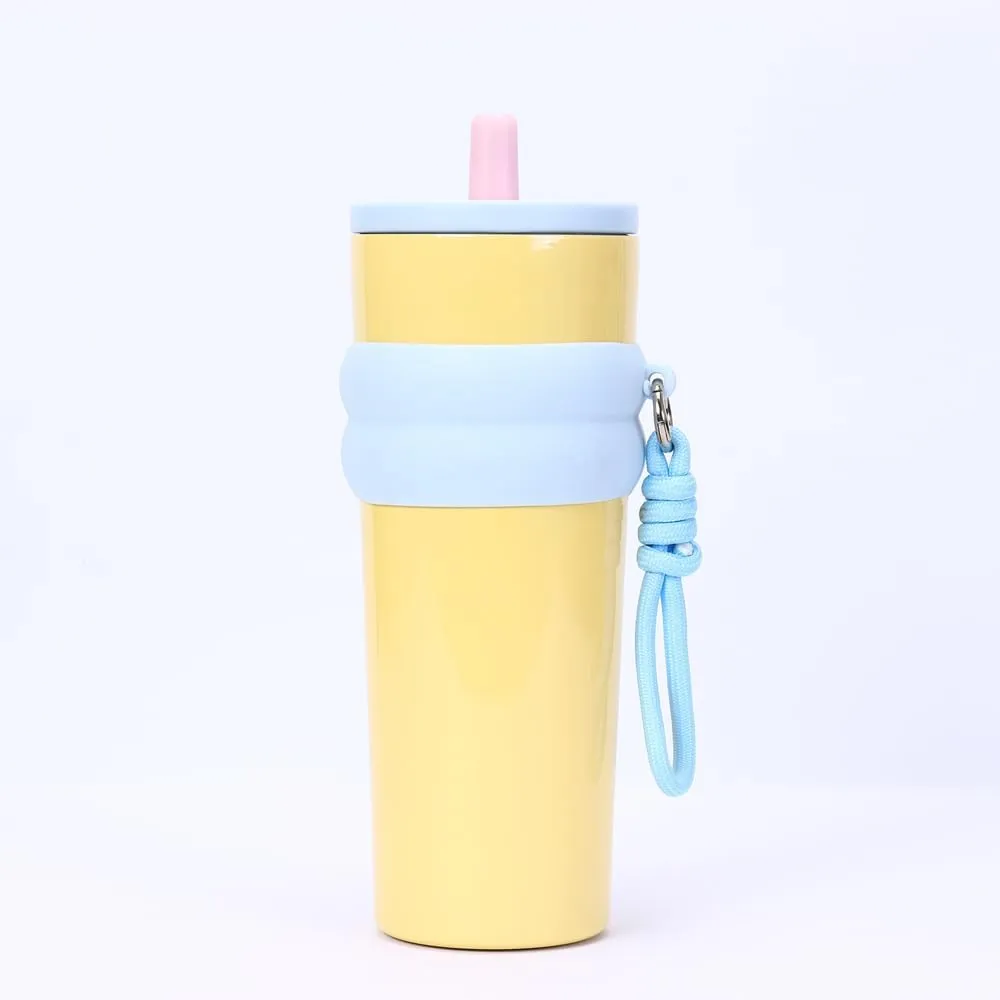 800ml Large Capacity 304 Stainless Steel Insulated Water Bottle, Portable Outdoor Straw Cup, Non-Slip, Leak-Proof, Car Cup (Red&Black 2)
