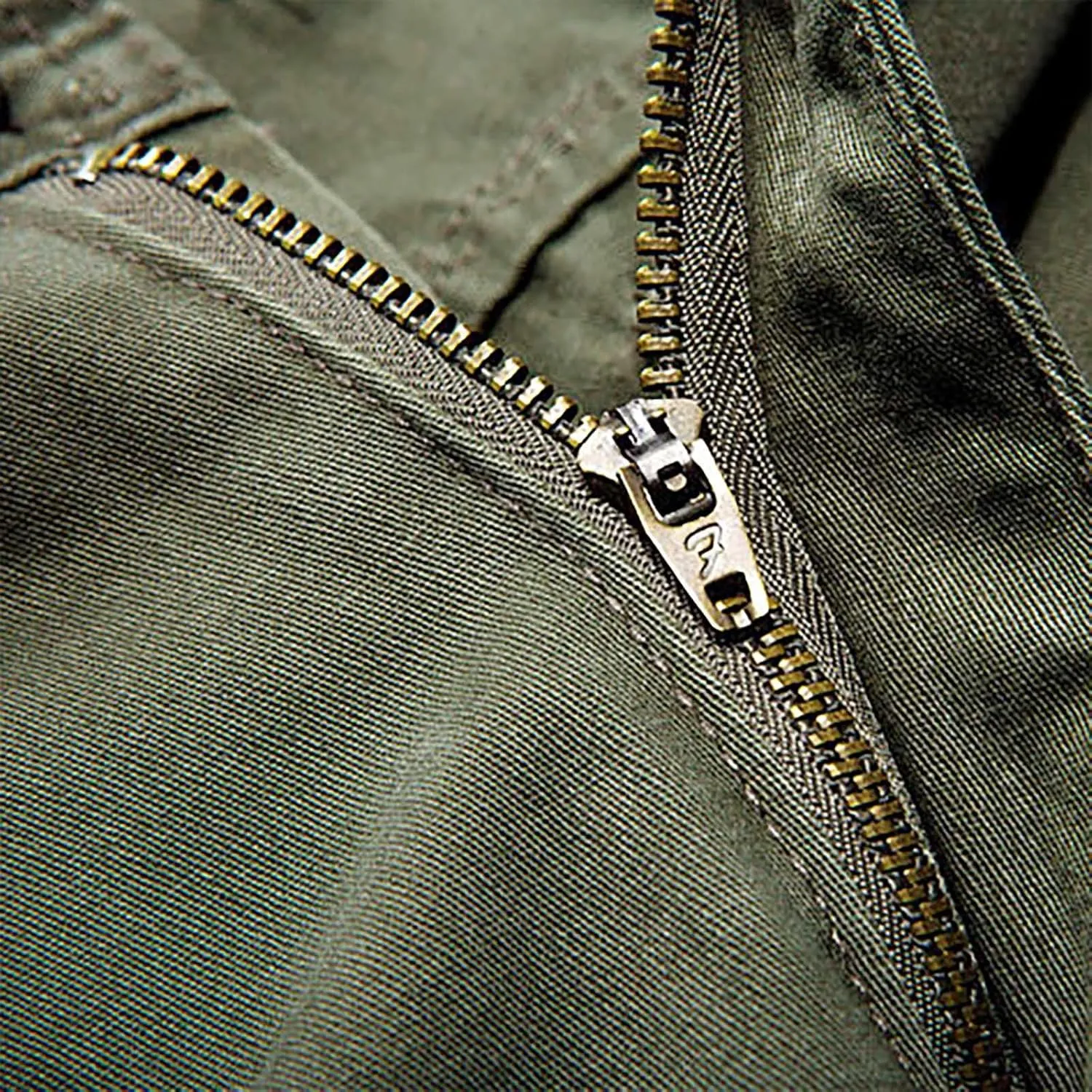 Big and Tall Cargo Shorts for Men 2023 Cotton Multi Pockets Tooling Shorts Classic Fit Buckle Zipper Work Shorts