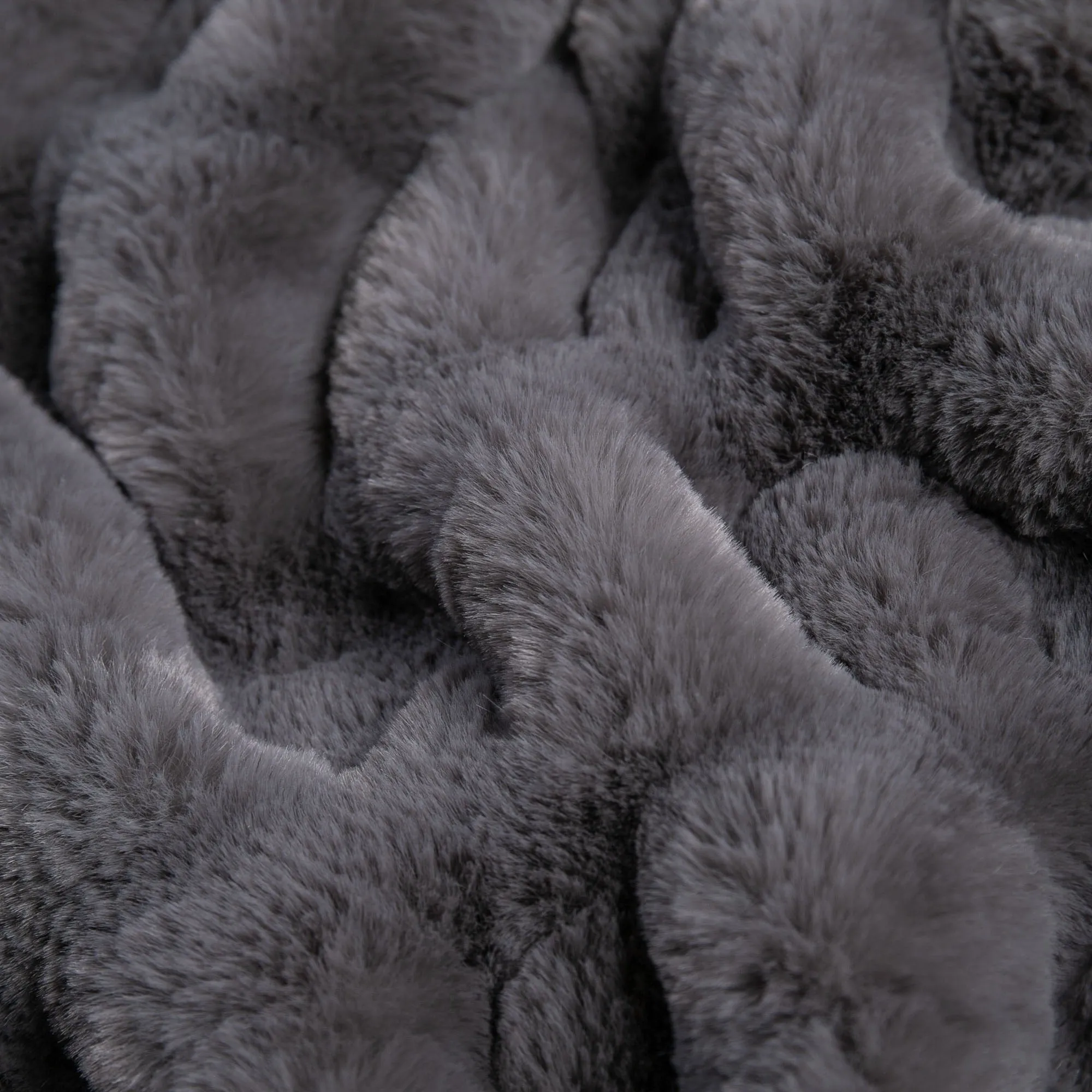 Black Wolf Faux Fur Throw