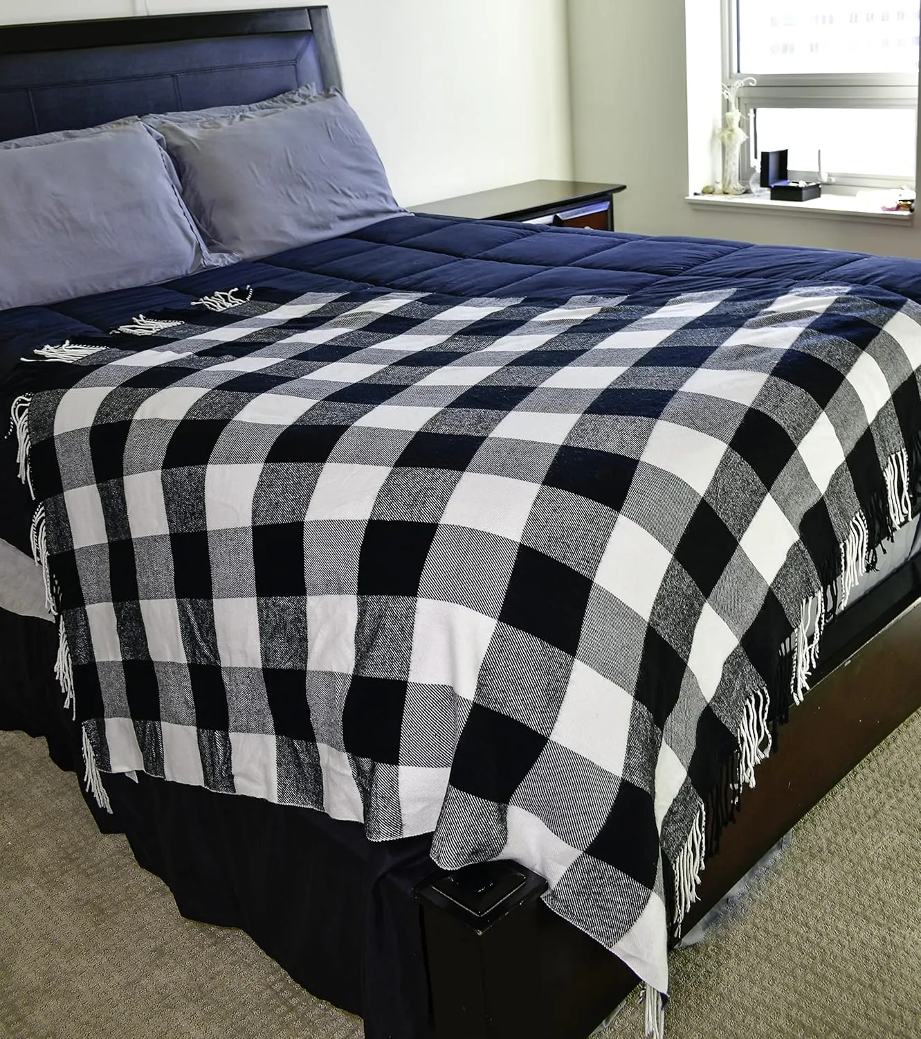 Blankets - Buffalo Plaid Throw Blanket - Decorative Classic Blanket - Comfortable & Ultra-Soft - Lightweight & Indoor Outdoor Blanket, Living Room, Couch, Travelling Good for All Seasons, Gift for Him