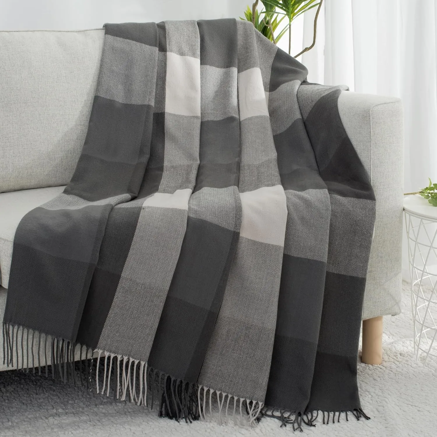 Buffalo Plaid Twin Blanket for Couch with Tassels,60"X80" Soft Lightweight Knitted Boho Decorative Blankets for Bed and Sofa Silver