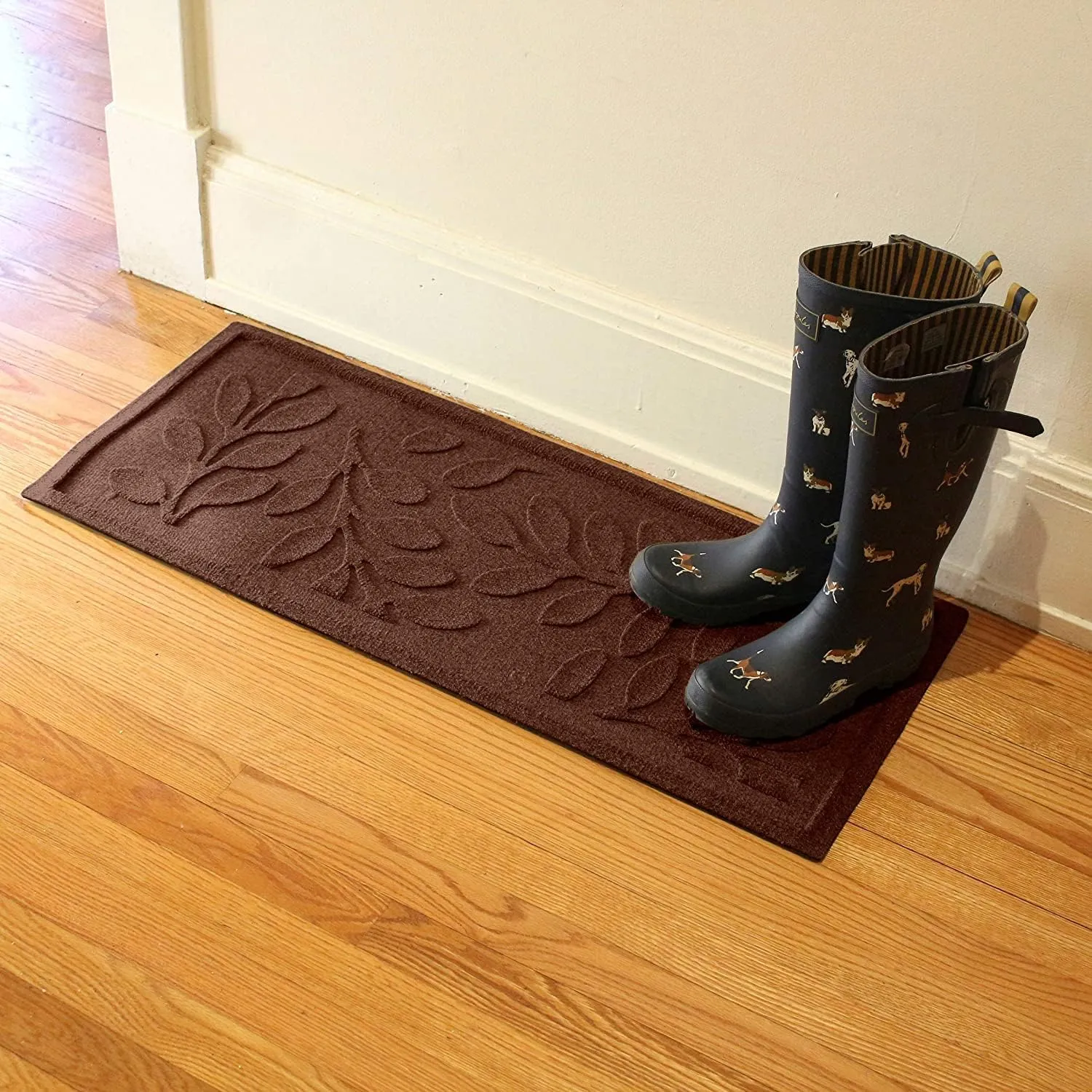 Bungalow Flooring Waterhog Indoor/Outdoor Boot Tray, 15 by 36 inches, Made in USA, Skid Resistant, Easy to Clean, Catches Water and Debris, Brittney Leaf Pattern, Dark Brown