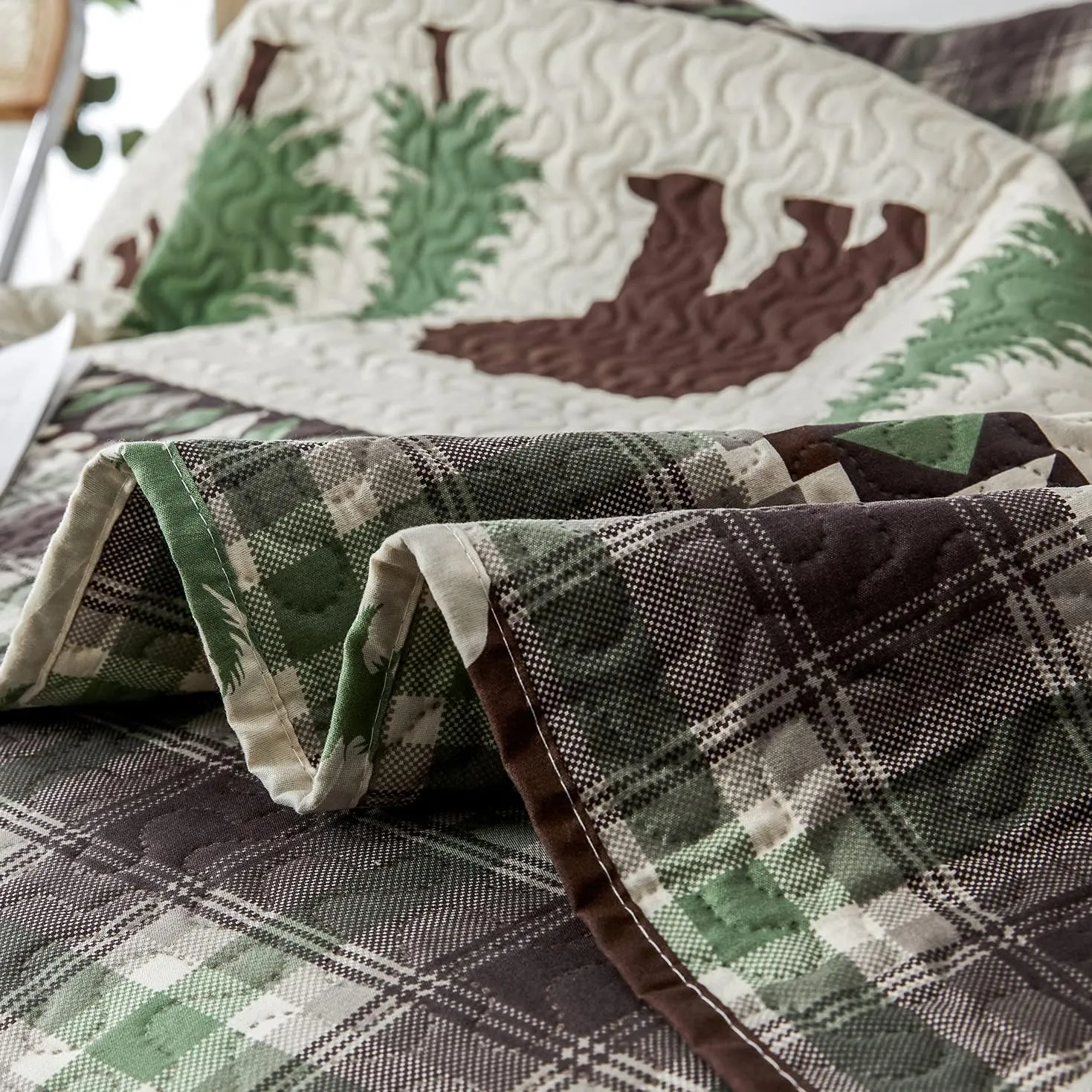Cabin Bear Quilts Set Twin Size, Lightweight Plaid Bedspread Coverlet Rustic Lodge Bedding Forest Tree Bed Sheet with Pillswshams (Beige Brown, Twin)