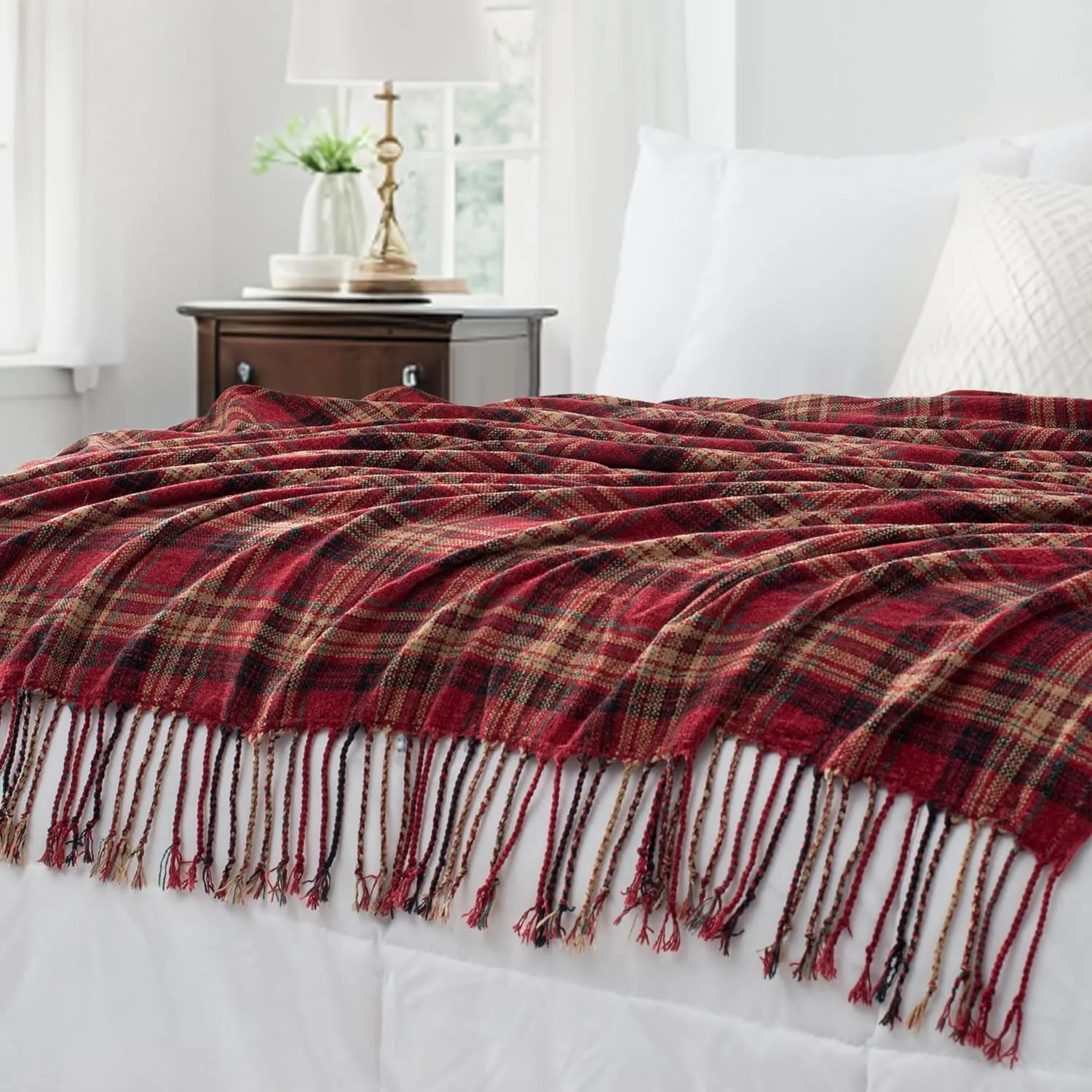 Chenille Plaid Throw Blanket for Couch with Tassels,50"X60" Soft Lightweight Knitted Boho Decorative Blankets for Bed and Sofa,Red