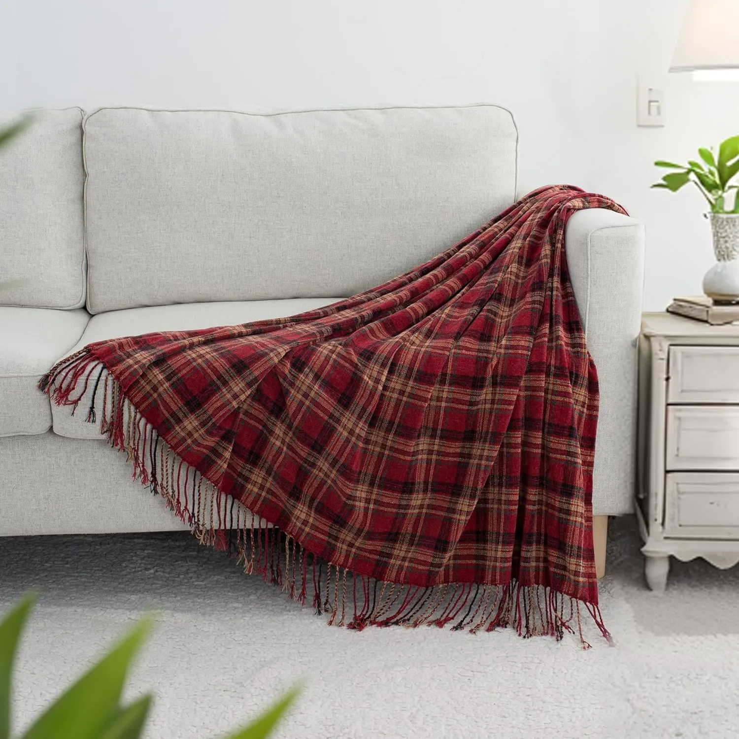 Chenille Plaid Throw Blanket for Couch with Tassels,50"X60" Soft Lightweight Knitted Boho Decorative Blankets for Bed and Sofa,Red