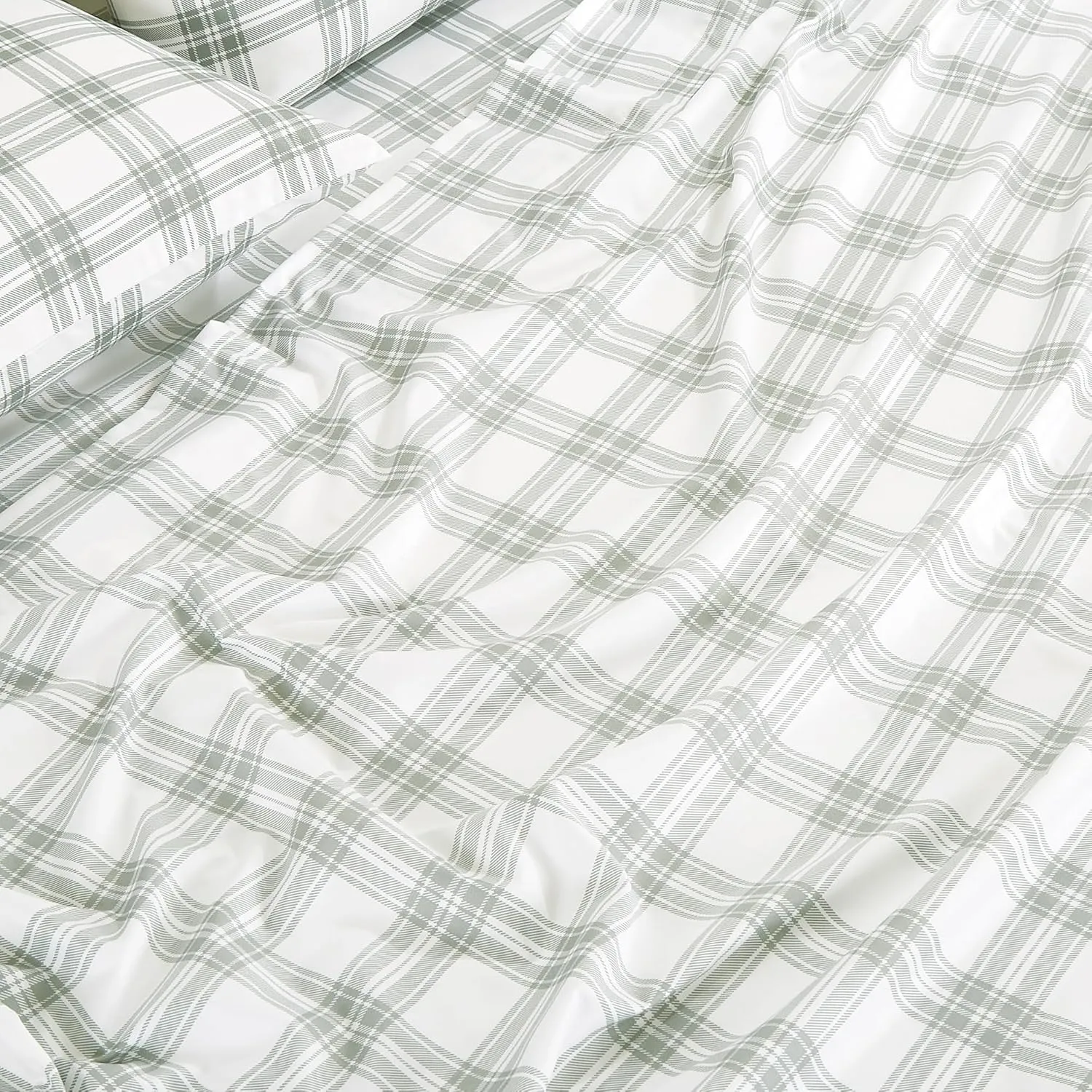 Chezmoi Collection 3-Piece Plaid Comforter Set Queen Size - Gray White Plaid Stripe Printed Microfiber Bedding Lightweight Breathable Blanket for All Season