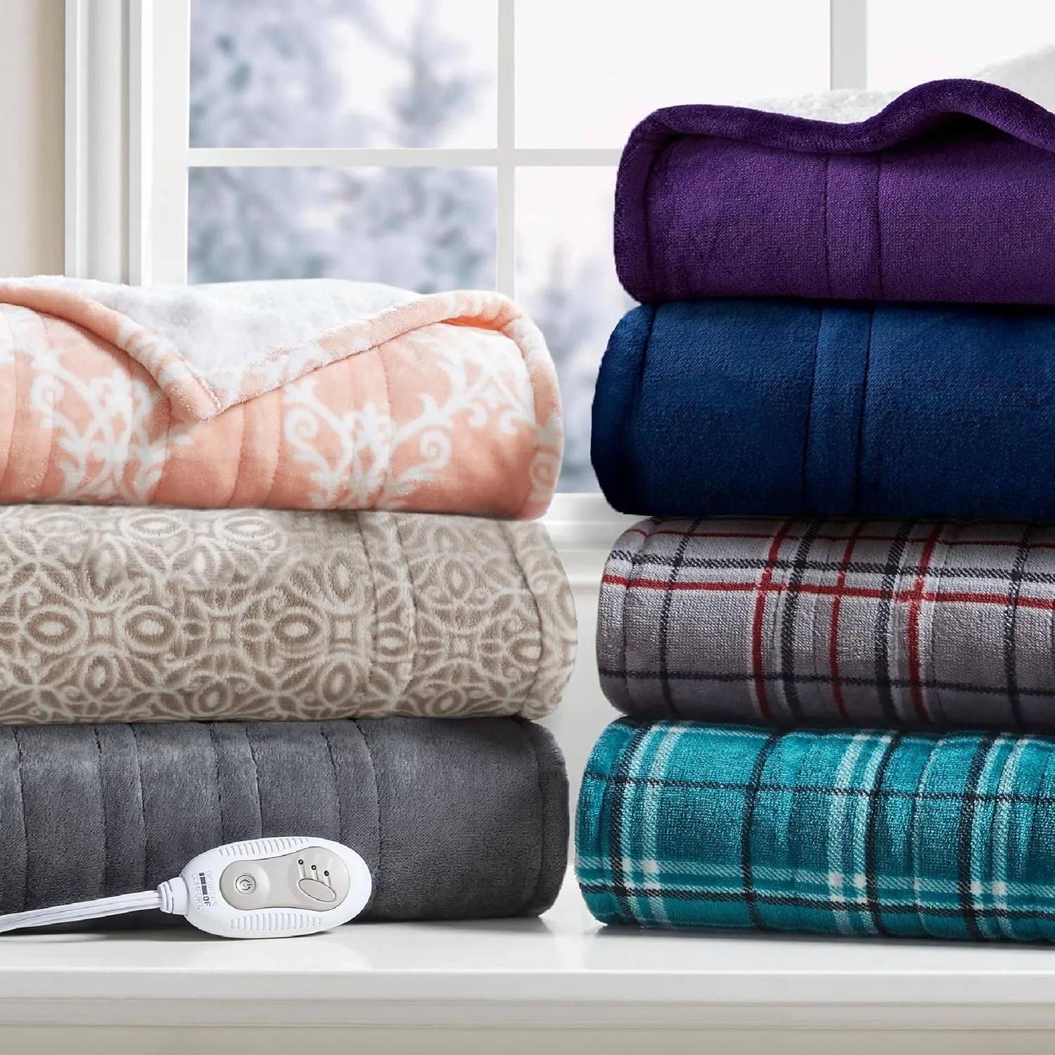 Degrees of Comfort Heated Sherpa Wrap Shawl, Cozy Winter Electric Blanket Throw, Snuggie for Grandma Mom Women, Washable, Auto Shut-Off, Reversible 50 x 64 Inch, Grey Plaid