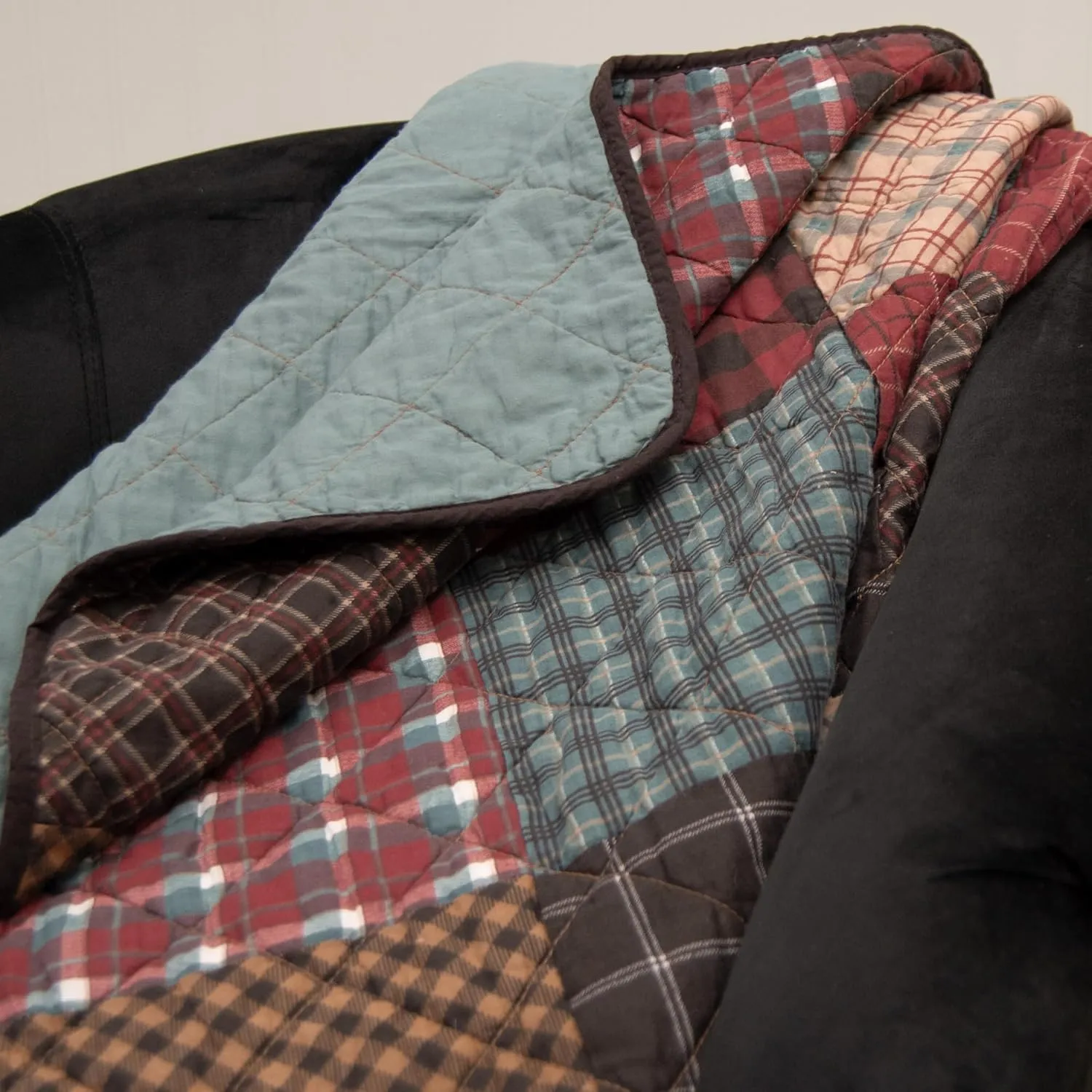 Donna Sharp Appalachia Plaid Cotton Quilted Throw Blanket is 50" x 60" - Machine Washable - Perfect for Rustic Decor
