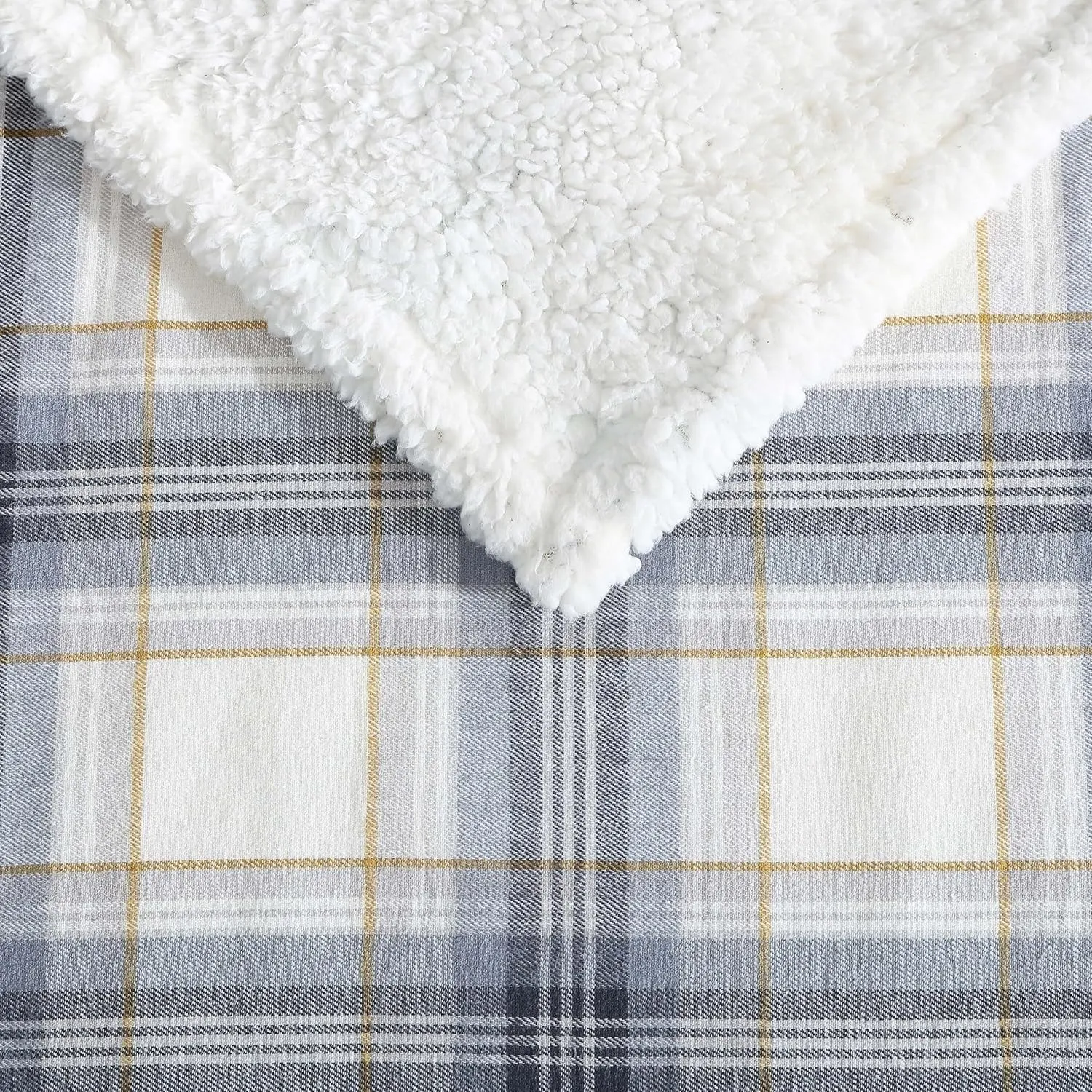 Eddie Bauer - Blanket, Super Soft Reversible Sherpa & Brushed Fleece Bedding, Throw Blankets for Couch, Ideal for Lounging (Edgewood Plaid Grey)