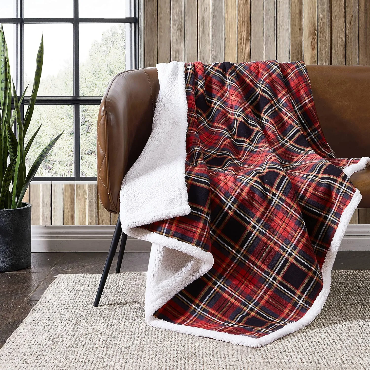 Eddie Bauer - Throw Blanket, Cotton Flannel Home Decor, All Season Reversible Sherpa Bedding (Mountain Tartan Red, Throw)