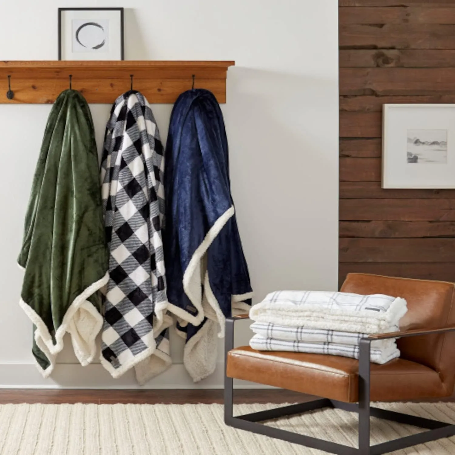 Eddie Bauer - Twin Blanket, Reversible Sherpa Fleece Bedding, Buffalo Plaid Home Decor for All Seasons (Black Check, Twin)