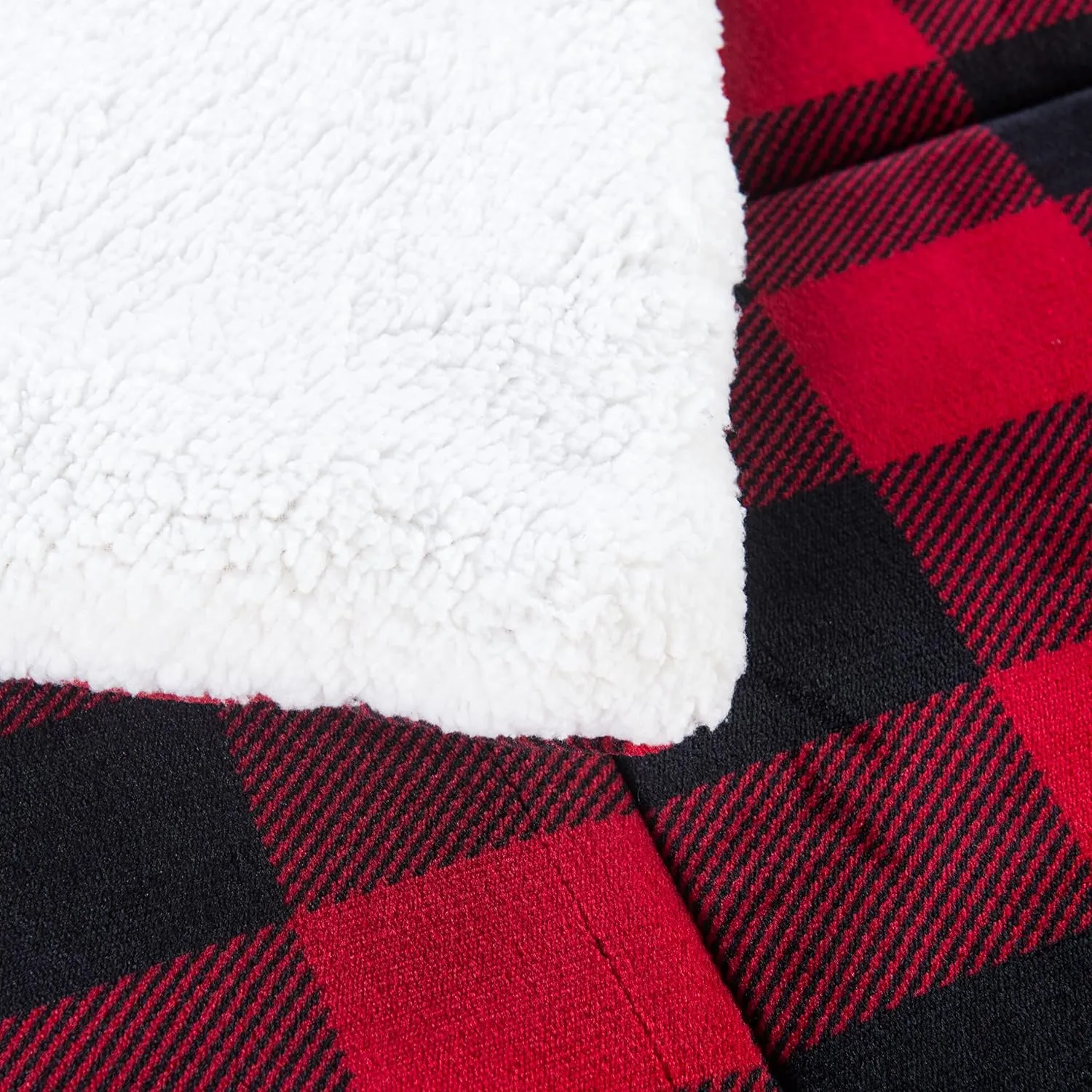 Elegant Comfort Softest, Coziest Premium Quality Heavy Weight Micromink Sherpa-Backing Reversible Down Alternative Micro-Suede 3-Piece Comforter Set, Queen, Buffalo Plaid, Burgundy/Black