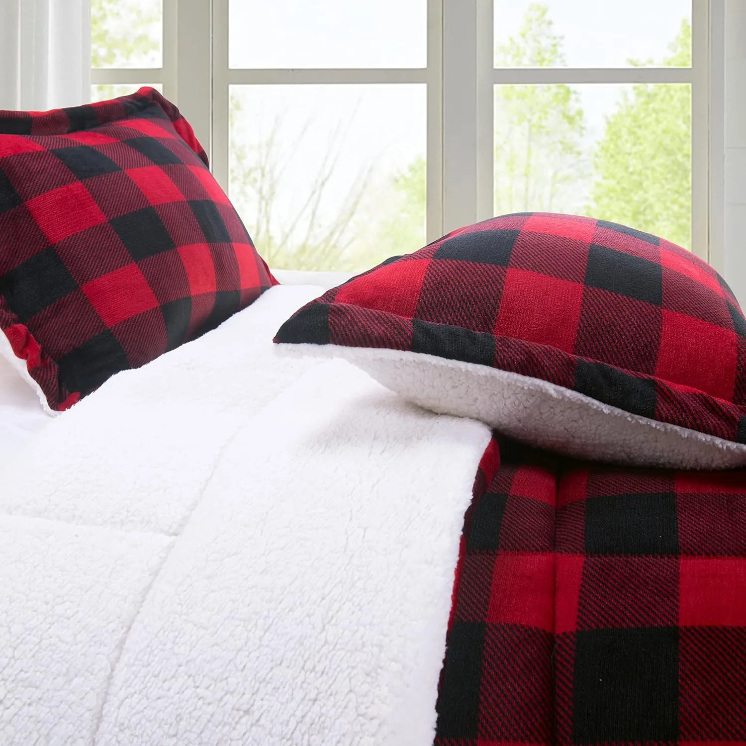 Elegant Comfort Softest, Coziest Premium Quality Heavy Weight Micromink Sherpa-Backing Reversible Down Alternative Micro-Suede 3-Piece Comforter Set, Queen, Buffalo Plaid, Burgundy/Black