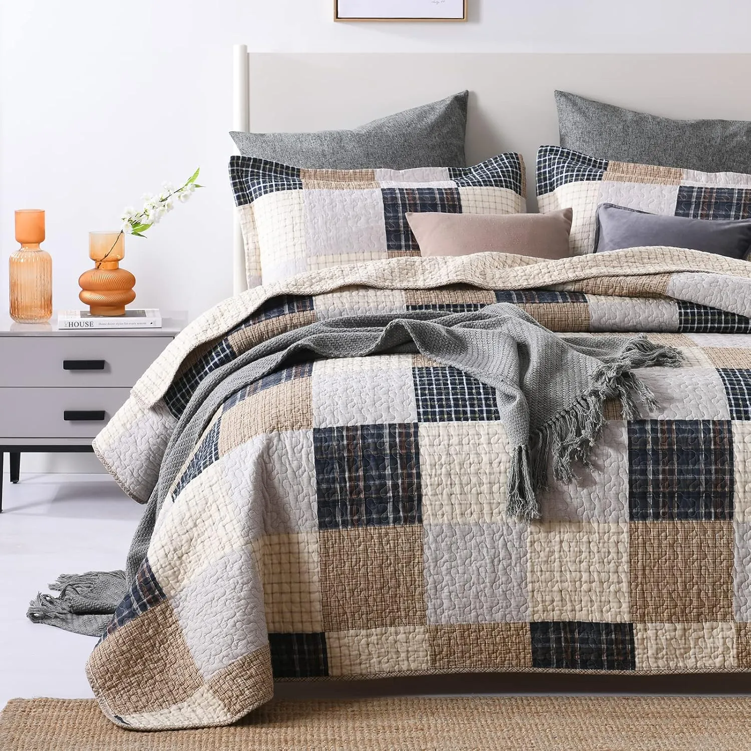 Finlonte Quilt King Size 100% Cotton Quilt, Brown Plaid Bedspread for All Seasons, Lightweight and Soft, 3-Pieces