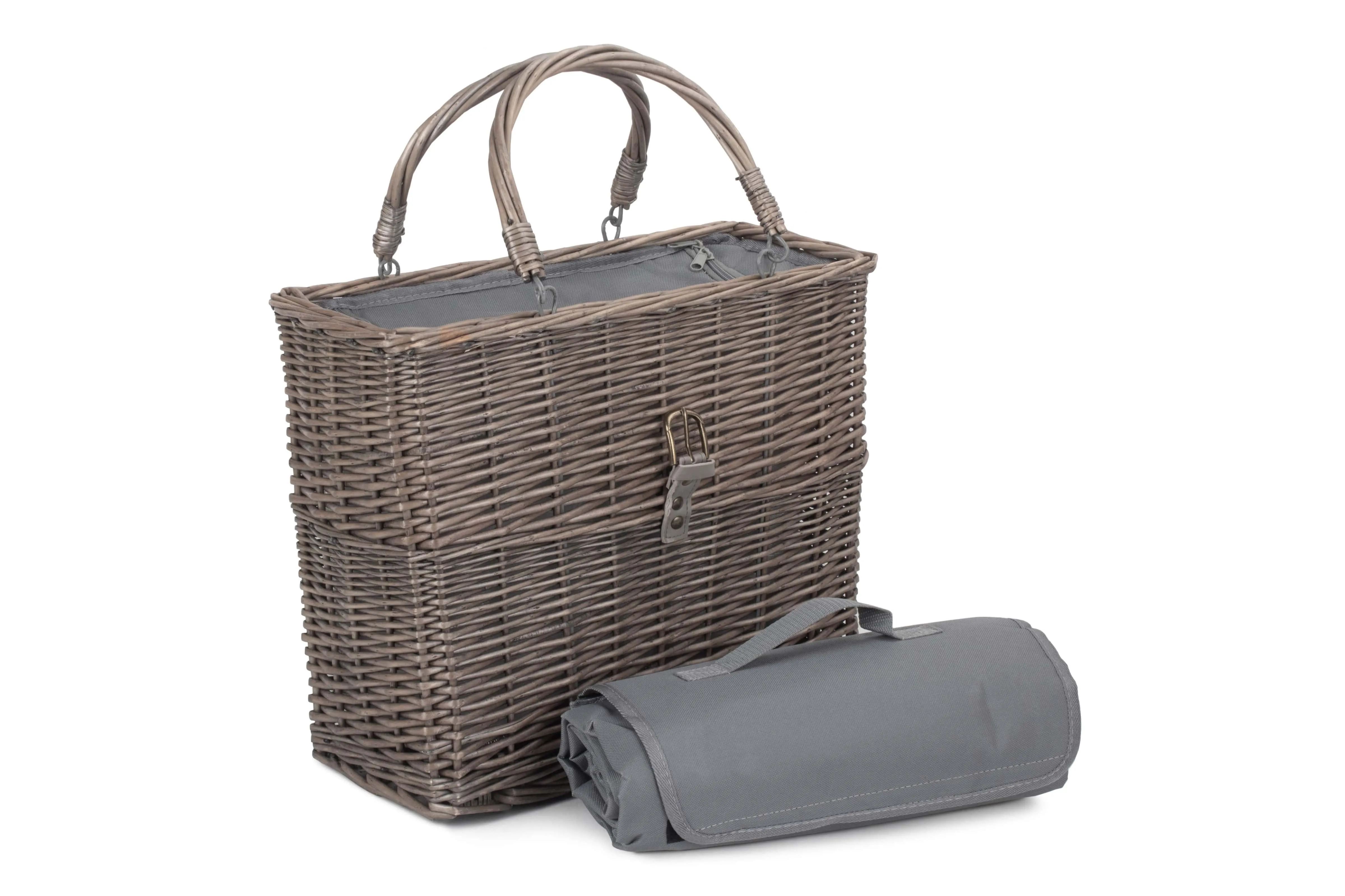 Grey Chiller Basket with Blanket