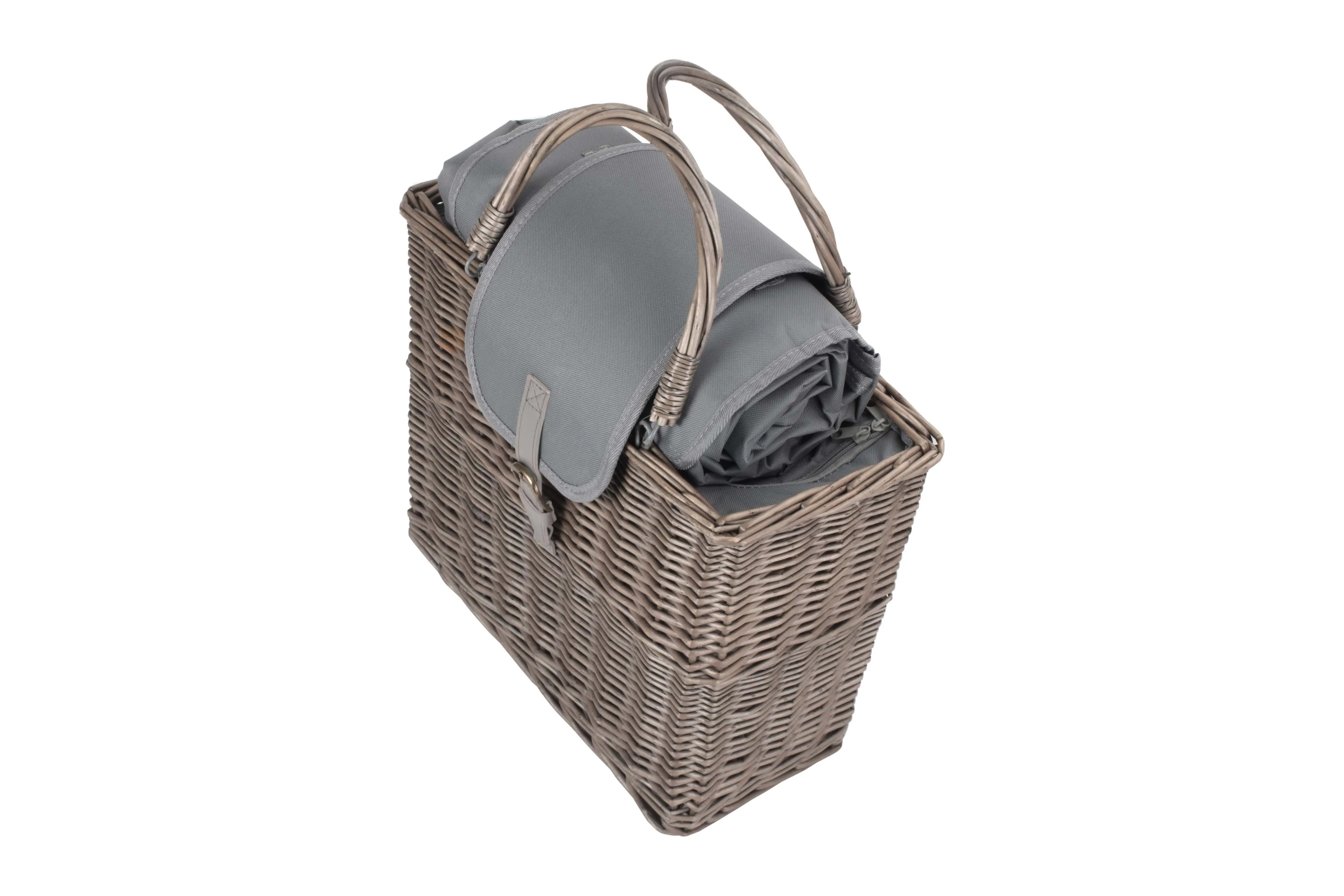Grey Chiller Basket with Blanket