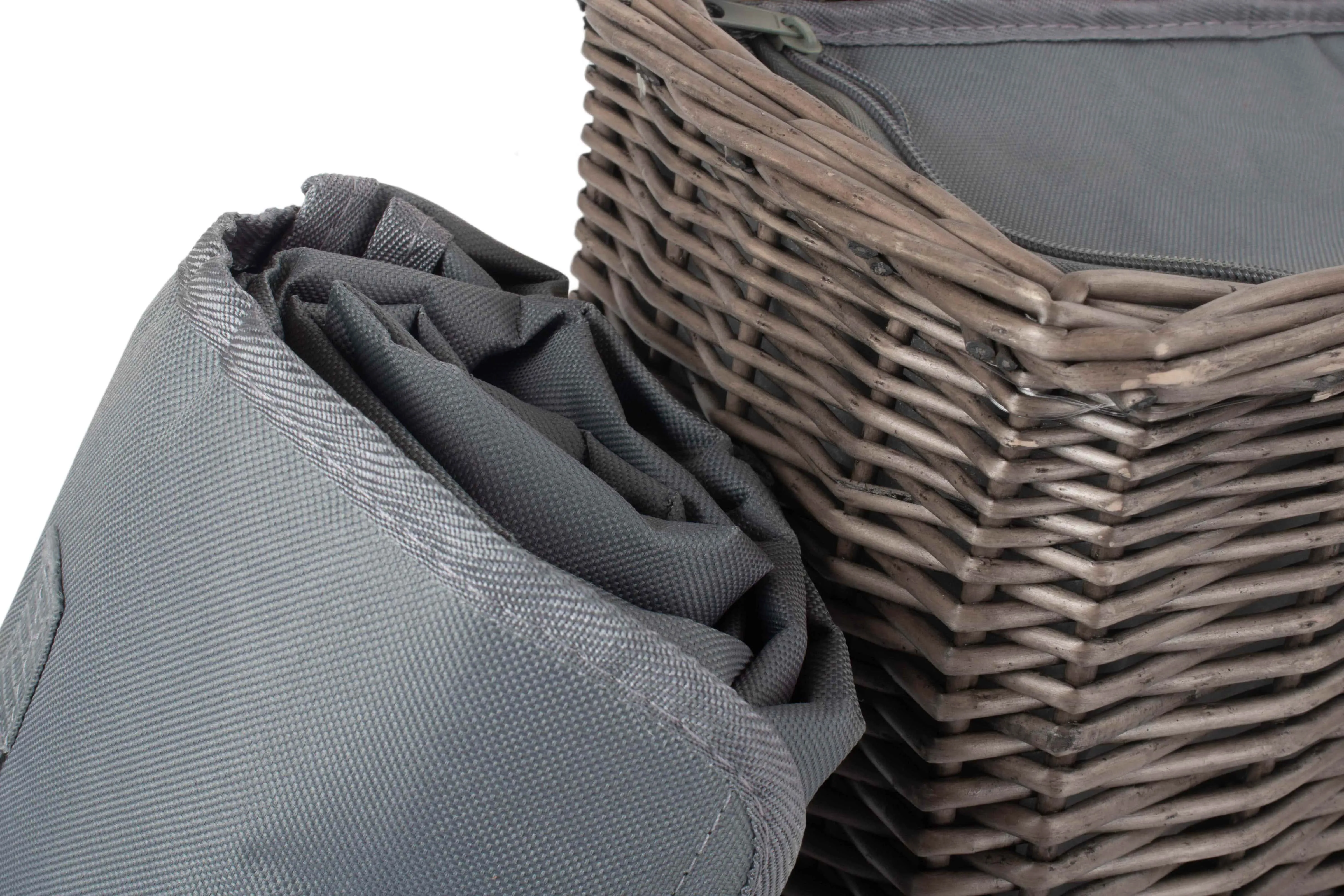 Grey Chiller Basket with Blanket