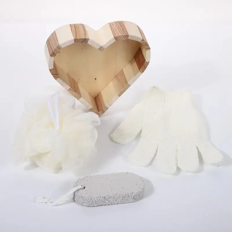 High-Quality Bath Set with Wooden Bucket