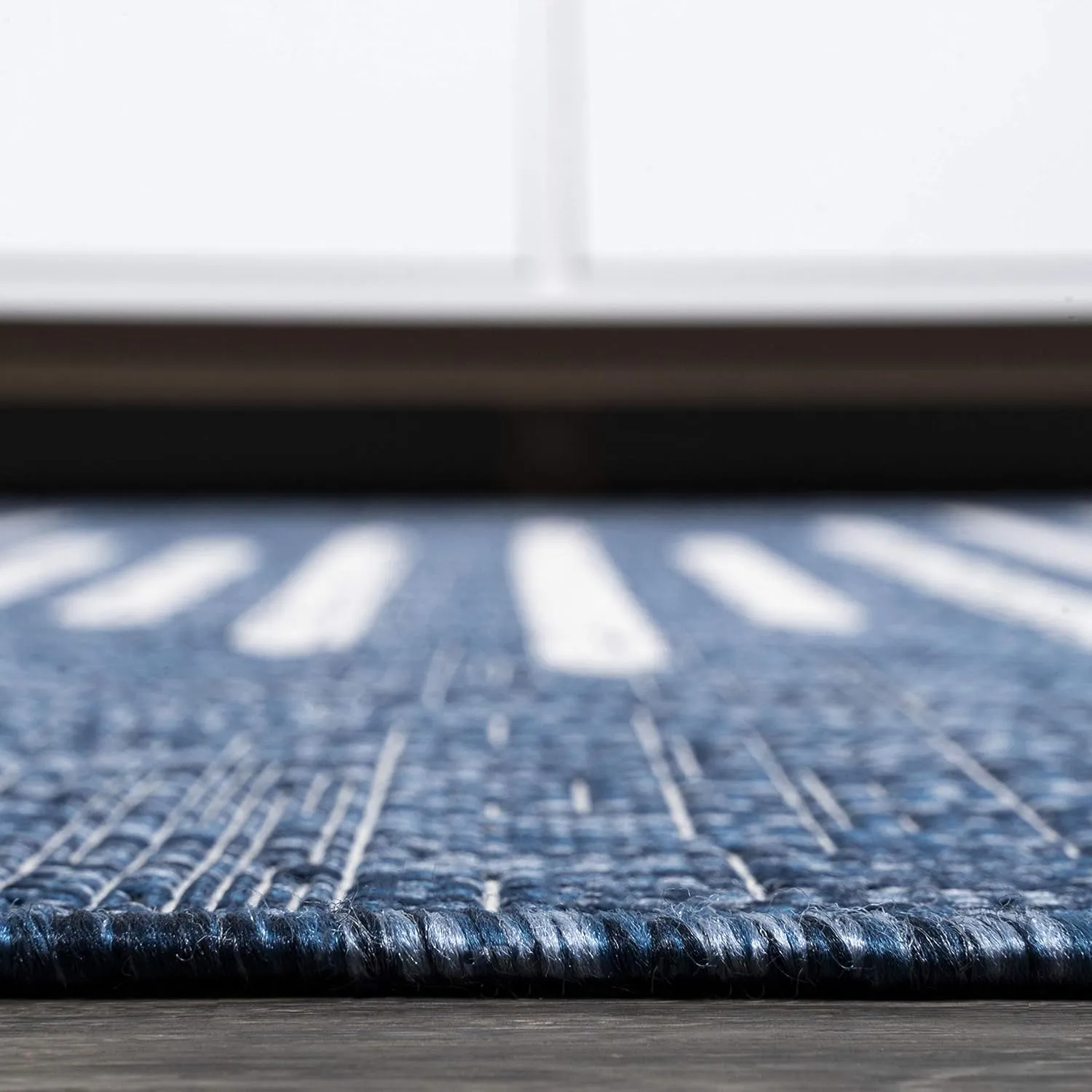 JONATHAN Y SMB124C-28 Zolak Berber Stripe Geometric Indoor Outdoor Runner Rug Bohemian Contemporary Easy Cleaning Bedroom Kitchen Backyard Patio Non Shedding, 2 X 8, Blue/Ivory
