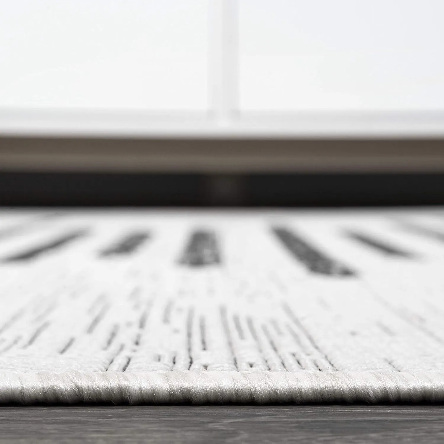 JONATHAN Y SMB124D-28 Zolak Berber Stripe Geometric Indoor Outdoor Runner Rug Bohemian Contemporary Easy-Cleaning Bedroom Kitchen Backyard Patio Non Shedding, 2 X 8, Ivory/Black
