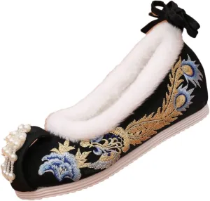 Lazutom Women Embroidered Cotton Hanfu Shoes Winter Warm Plush Lined Vintage Slip On Shoes with Tassels & Beads