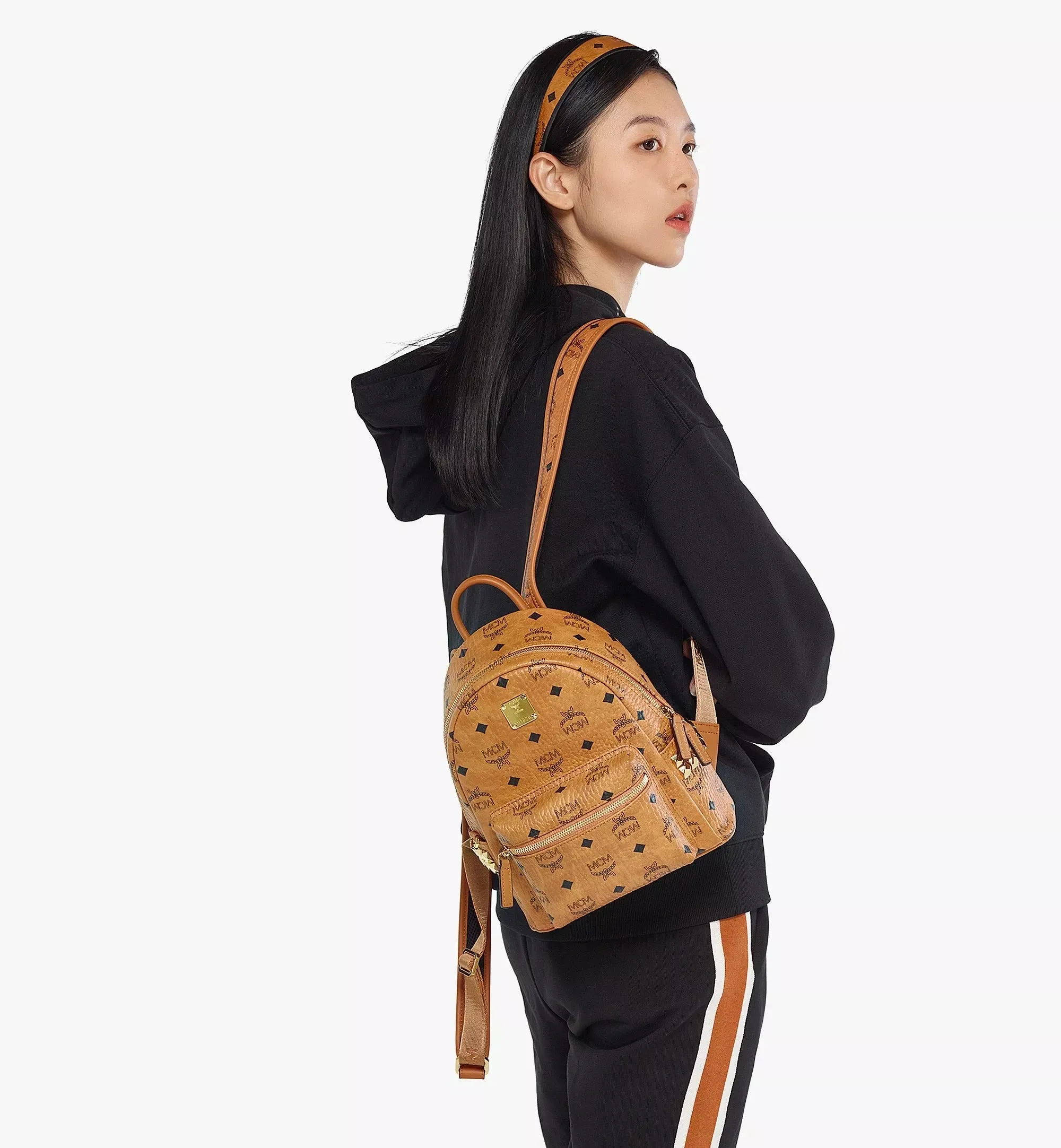 MCM BACKPACK (06)
