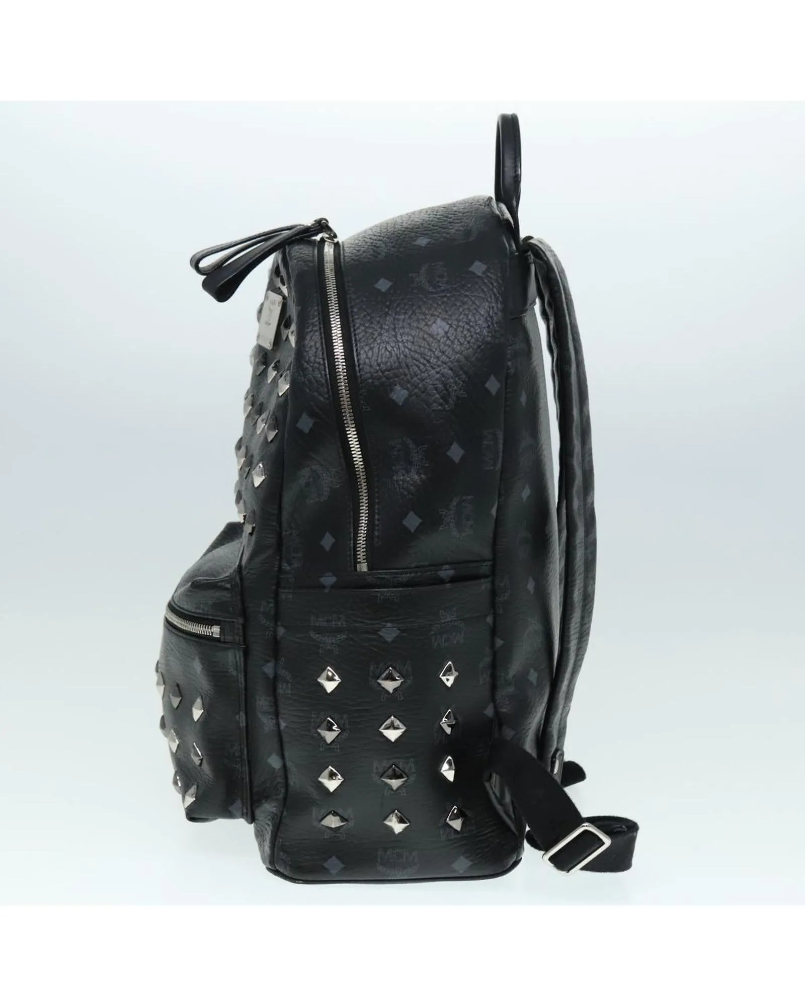 MCM tark Backpack tudded ML0032
