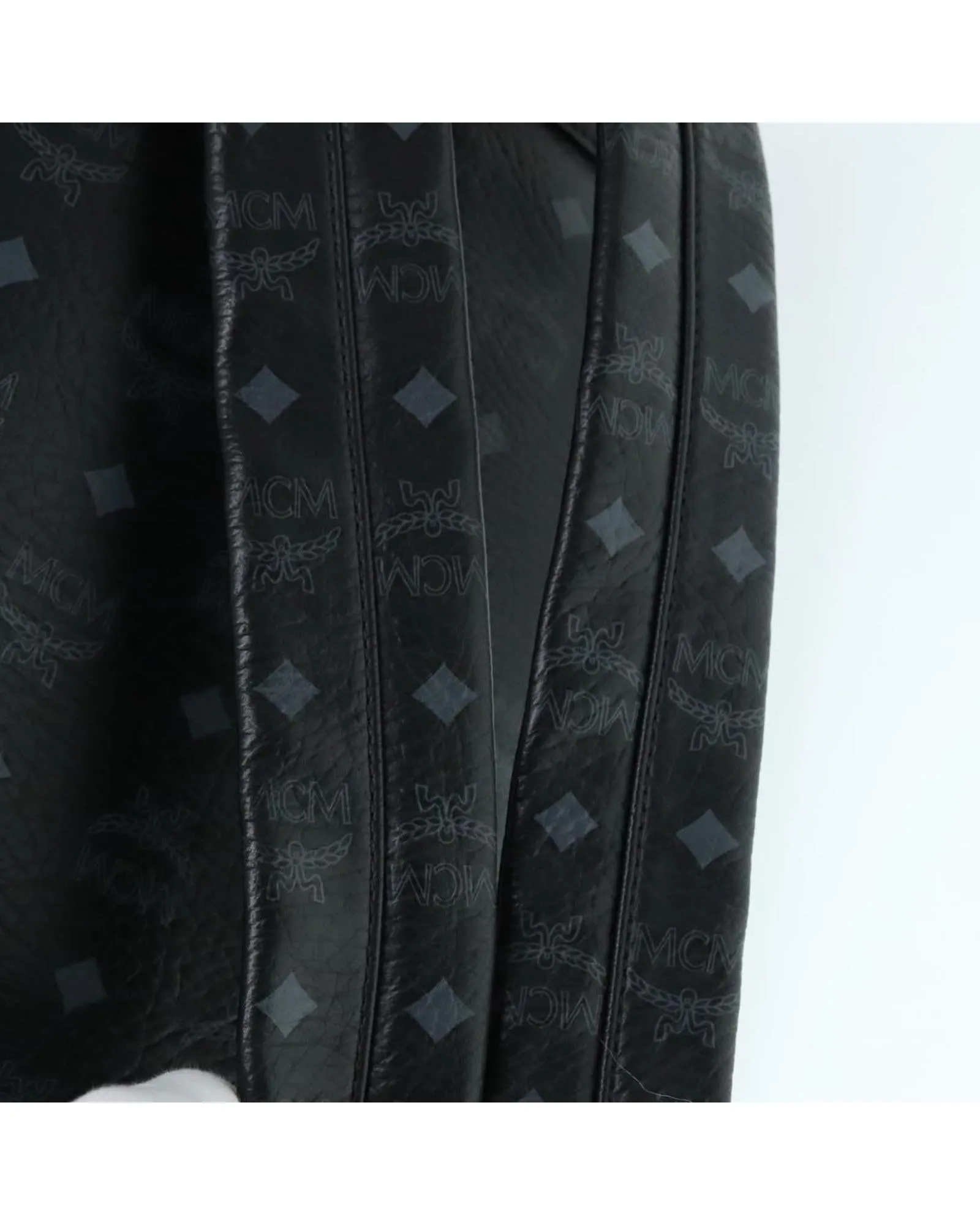 MCM tark Backpack tudded ML0032