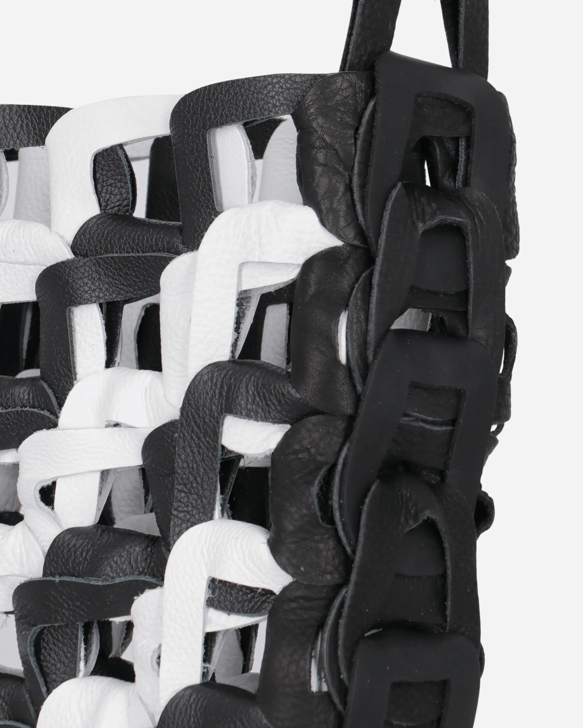 Medium Links Tote Bag Pivot