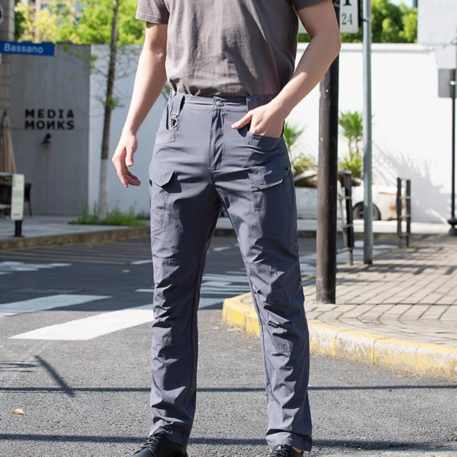 Mens Sweatpants with Pockets Classic Fit Cotton Multi Pockets Cargo Pants Loose Fit Athletic Pant Outdoor Fashion