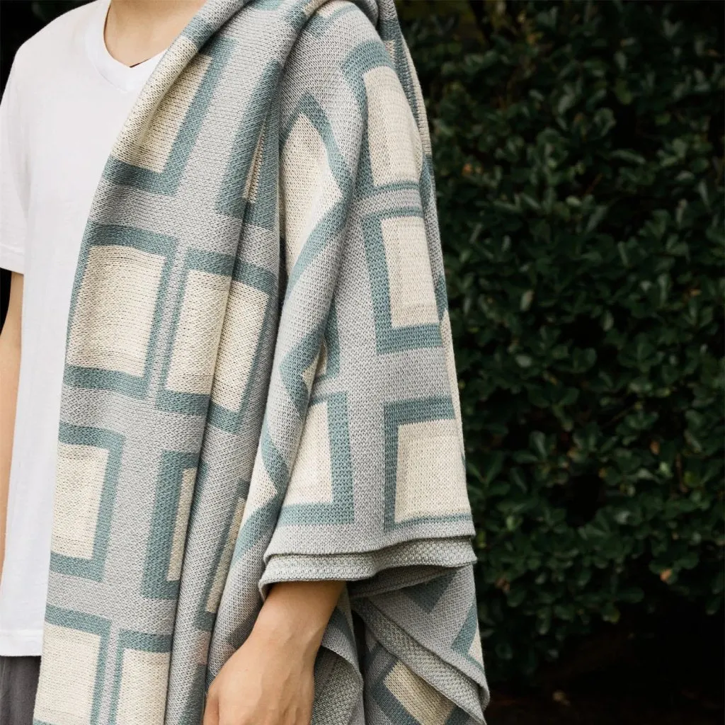 Modern Plaid Knitted Throw Blanket
