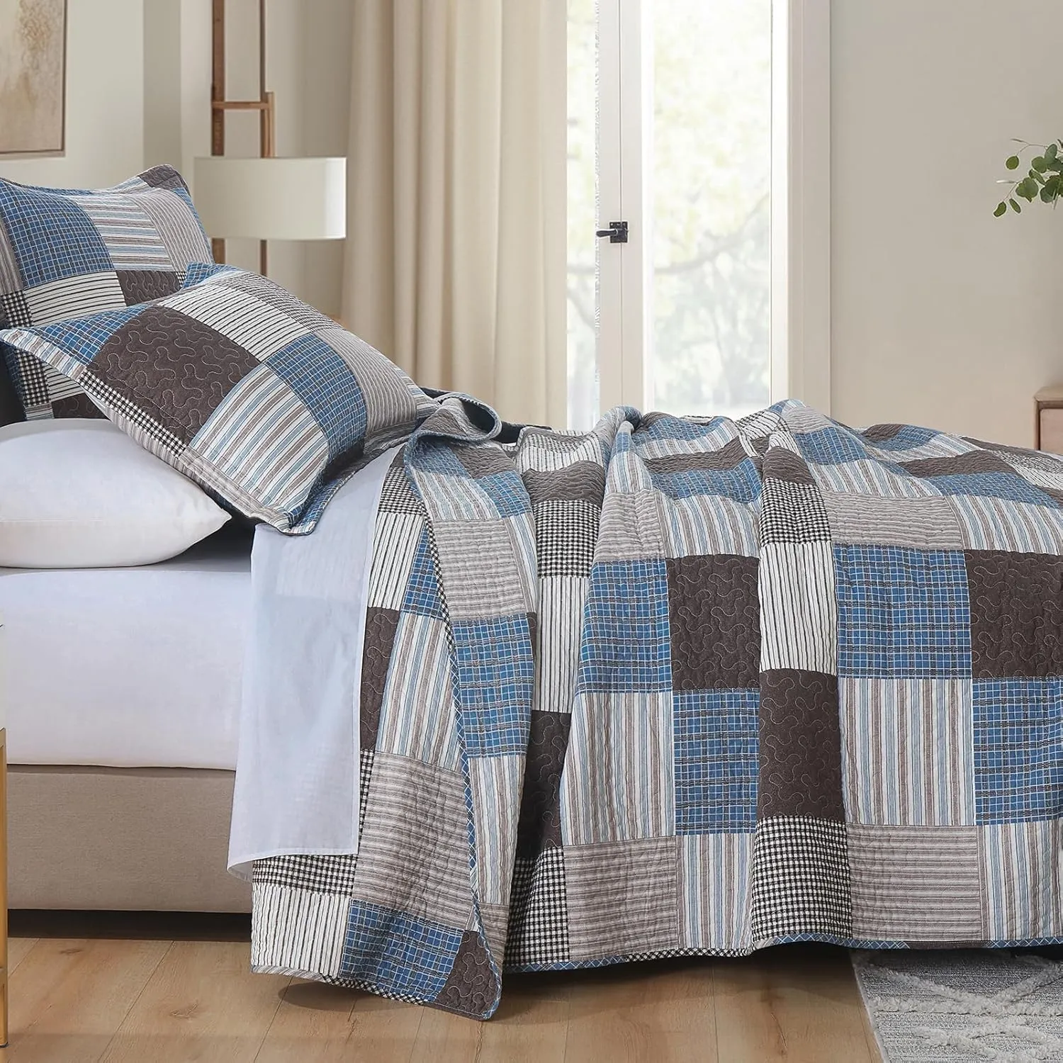 PANGUSHAN 100% Cotton Quilt Set Queen Size, Patchwork Plaid Queen Quilt Bedding Set Bedspreads, Farmhouse Lightweight Comforter Reversible Quilt, Blue/Brown Bed Spread for Queen Bed, 3 Pieces