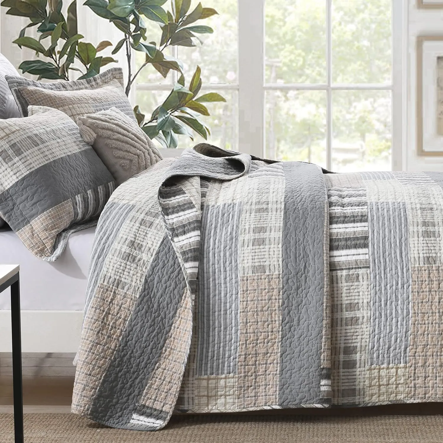 PANGUSHAN Quilt Set King Size, 100% Cotton Quilt Bedding Set Bedspreads, Patchwork Plaid Farmhouse Reversible Lightweight Comforter Bed Spread for King Bed, Gray/Brown, 3 Pieces