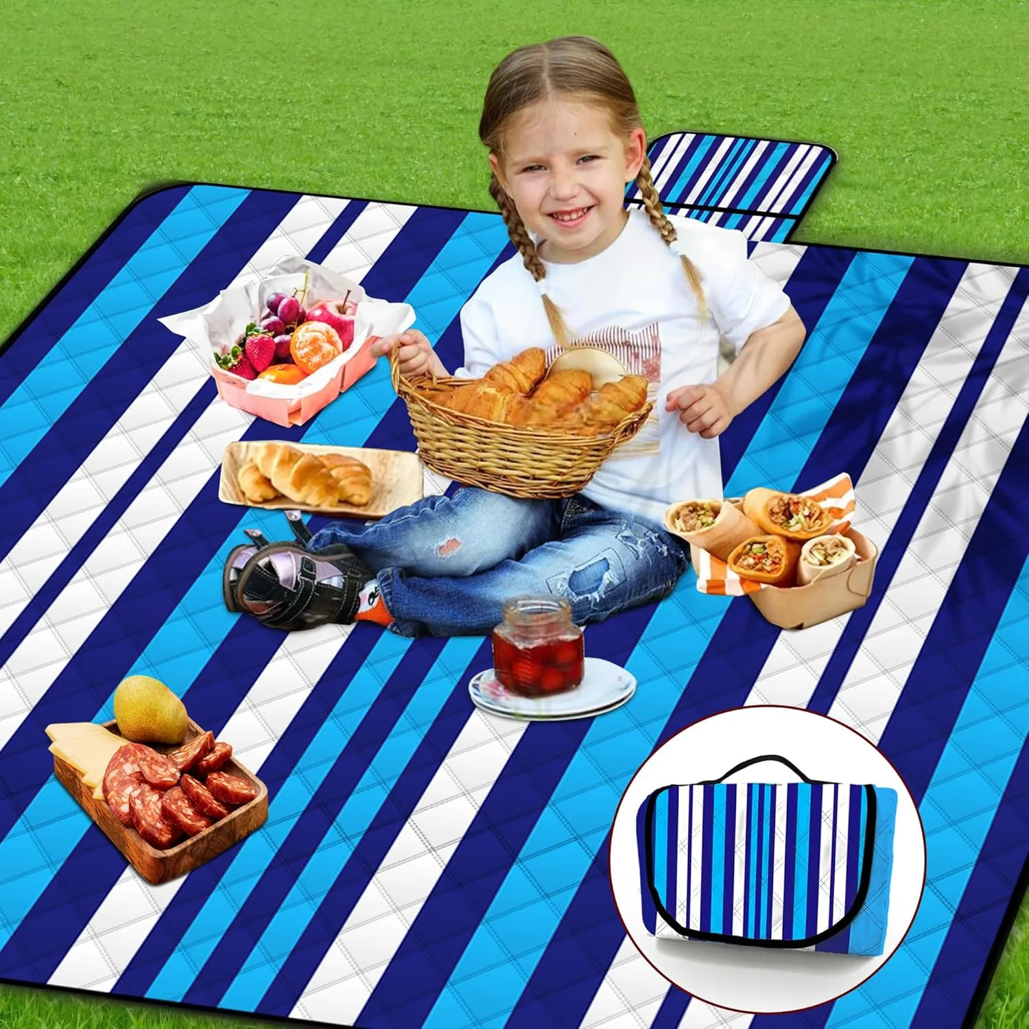 Poedist Extra Large Picnic Blanket Waterproof,60"x 80"Foldable Machine Washable Beach Blanket,Outdoor Blanket for 6-8 Adults,Suitable for Crawling,Park Beach,Camping,Hiking,Travel(Blue and White)