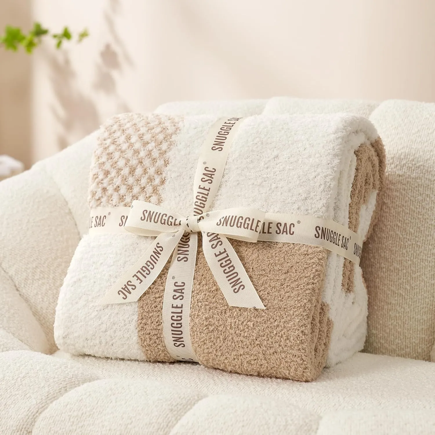 Snuggle Sac Checkered Blanket, Beige Throw Blanket for Couch Plaid Microfiber Fluffy Warm Cozy Fuzzy Soft Throw Blanket Reversible Checkerered Blankets for Sofa, Bed, 60x80 inches