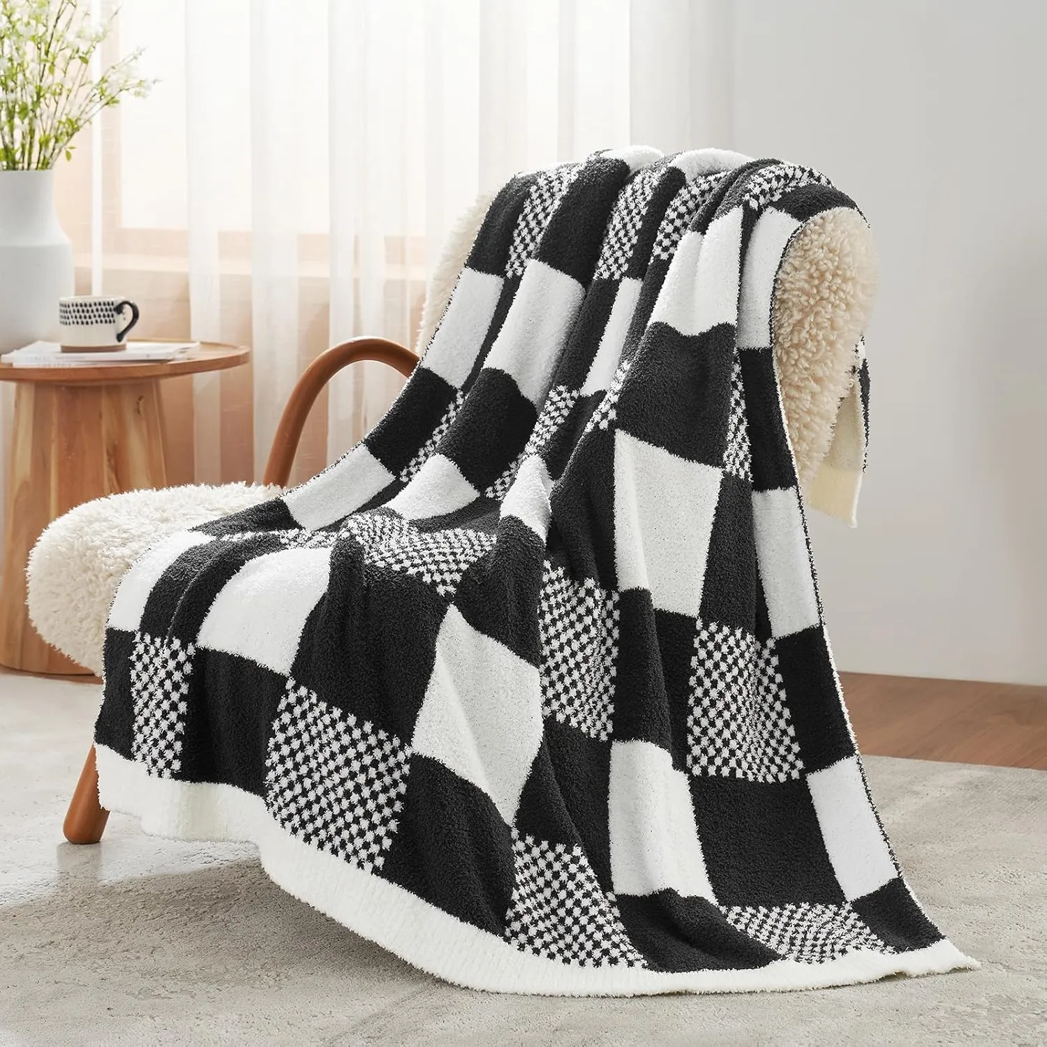Snuggle Sac Checkered Blanket, Black White Throw Blanket for Couch Plaid Microfiber Fluffy Warm Fuzzy Cozy Soft Throw Blanket Reversible Checkerered Blankets for Sofa, Chair, Bed, Twin(60"x80")