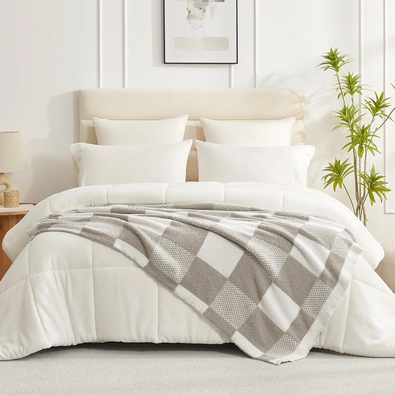 Snuggle Sac Checkered Blanket, Grey Throw Blanket for Couch Checker Microfiber Fluffy Warm Fuzzy Cozy Soft Throw Blanket Reversible Checkerered Blankets for Sofa, Chair, Bed, 60x80 inches
