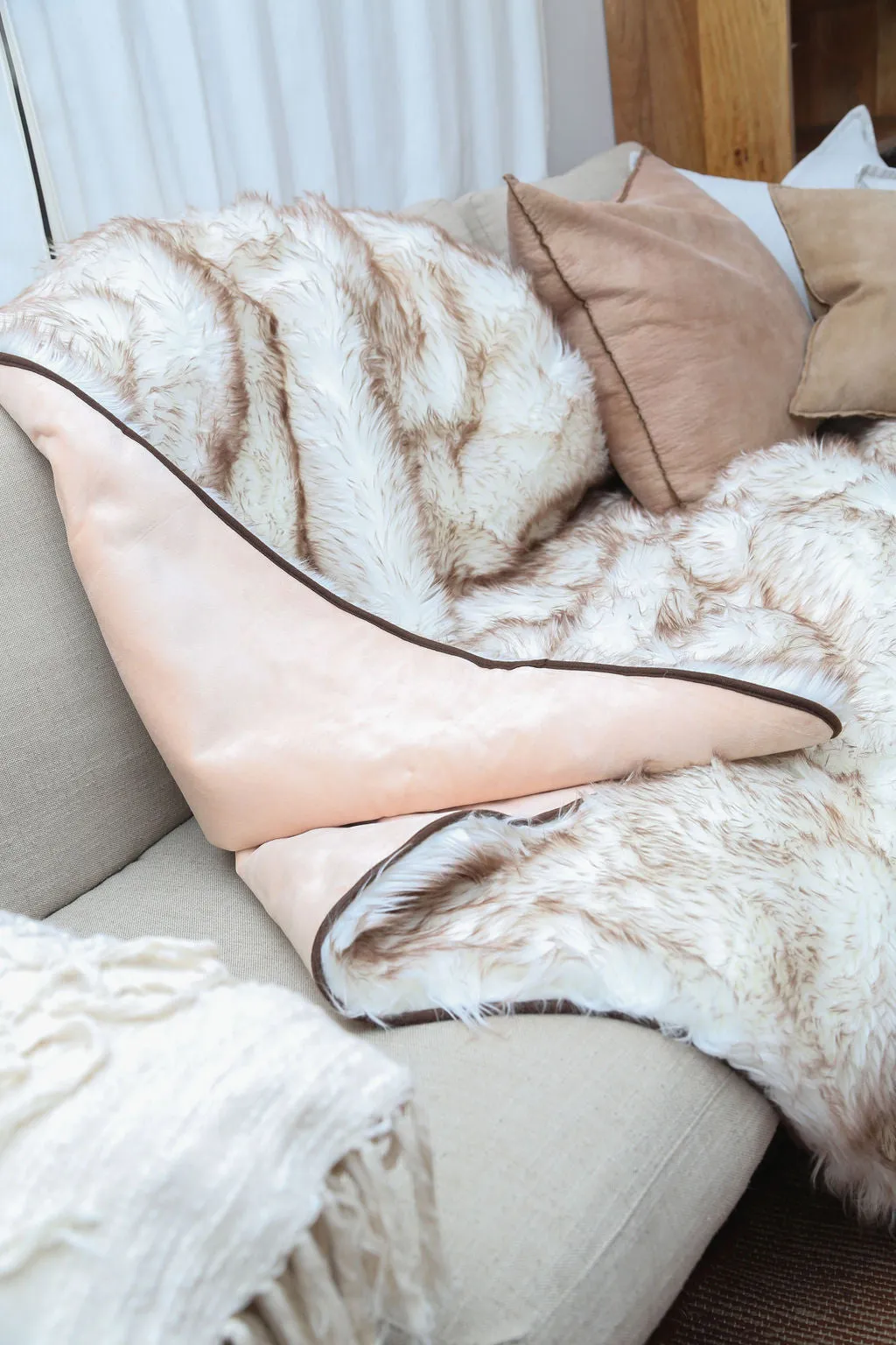 Splash Waterproof Faux Fur Collection - Arctic