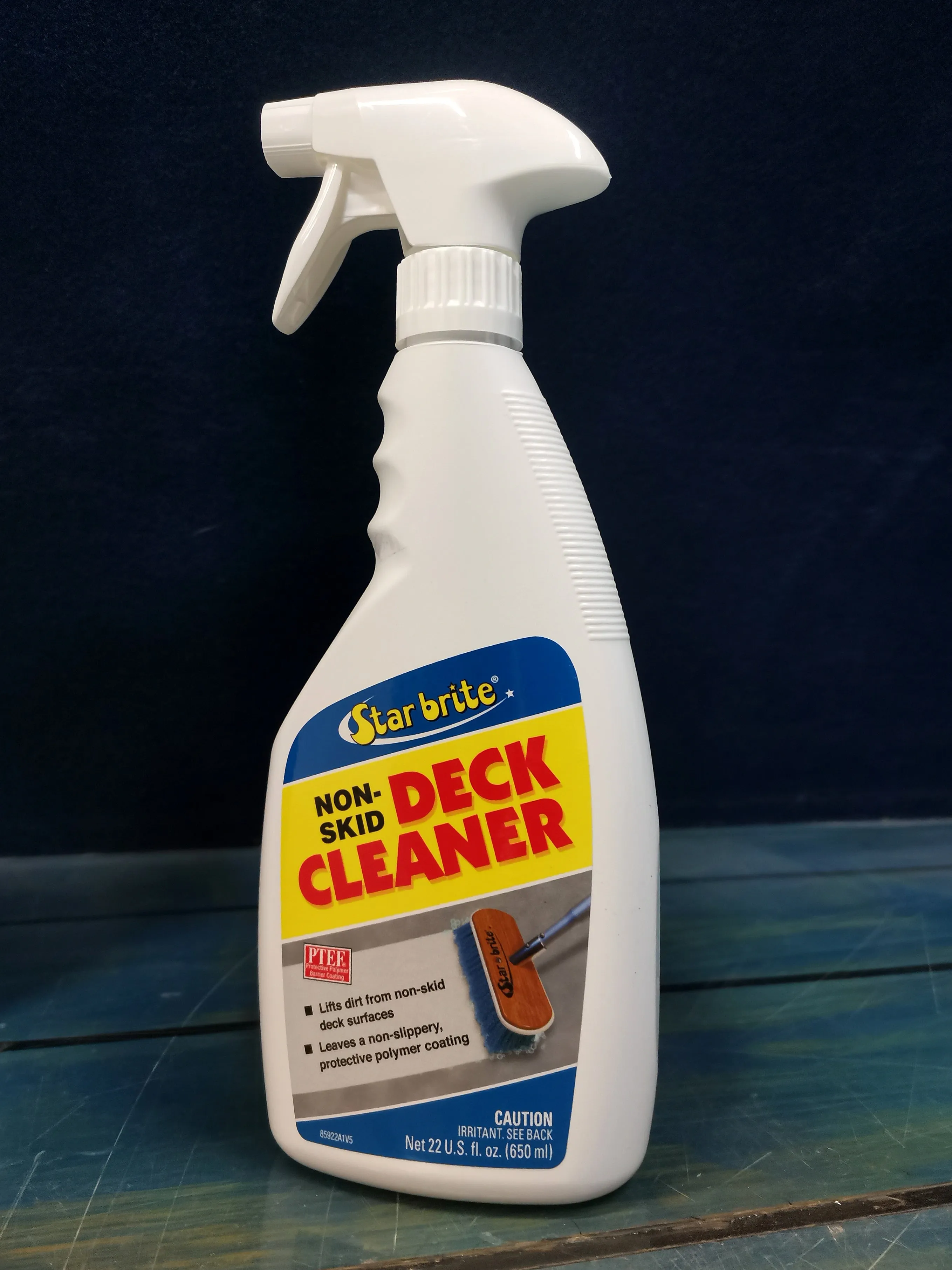 Starbrite Non-Skid Deck Cleaner With PTEF