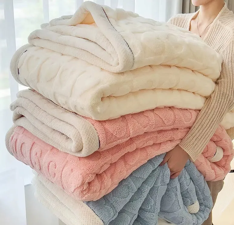 Super Soft Chequered Heart Throw Blanket