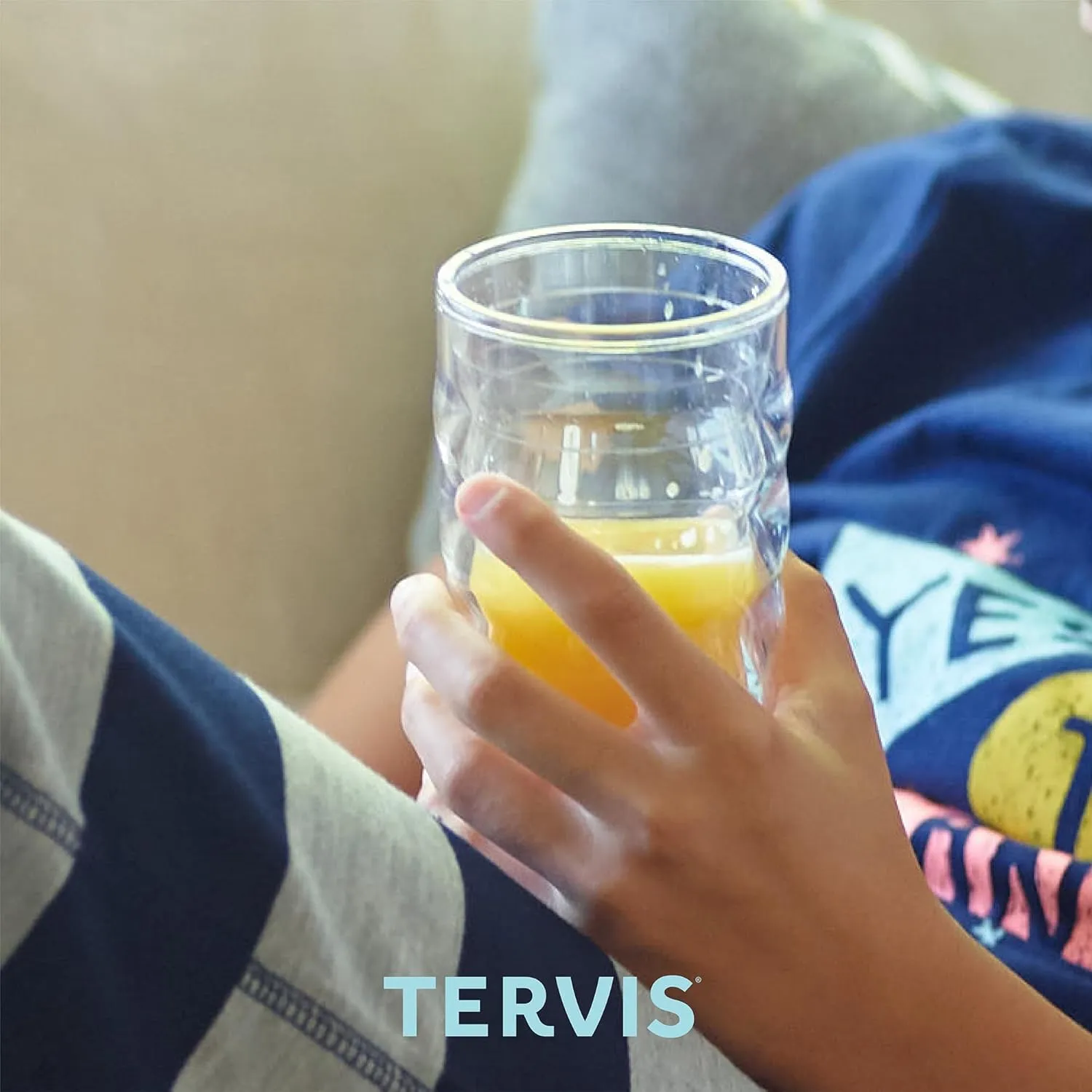 Tervis Made in USA Double Walled Dinosaurs Insulated Tumbler Cup Keeps Drinks Cold & Hot, 10oz Wavy, Clear