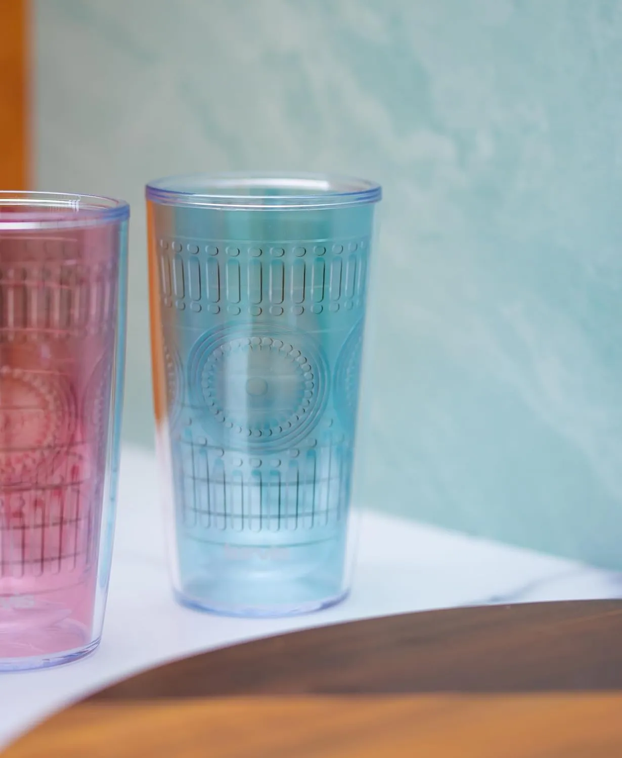 Tervis Romantic Embossed Hobnail Collection Made in USA Double Walled Insulated Tumbler Travel Cup Keeps Drinks Cold & Hot, 16oz 4pk, Assorted