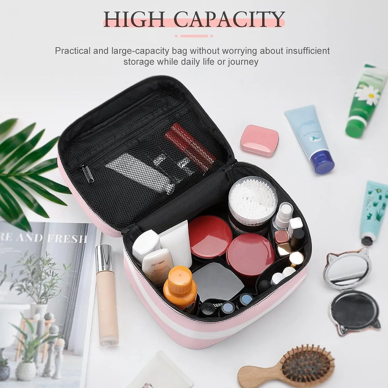 Travel Makeup Bag, Pale Pink and White Striped Cosmetic Bags for Women Large Capacity Waterproof Toiletry Bag Make up Organizer