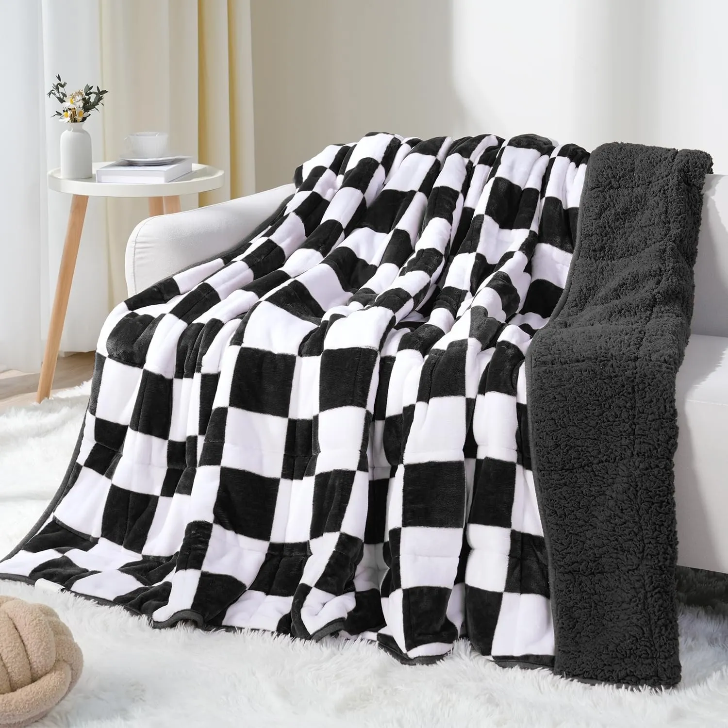 Weighted Blanket for Adults, 15lbs Sherpa Flannel Weighted Blanket Full Size, Soft Fluffy Fleece Checkerboard Weighted Blankets for Calming and Relax, Plaid Black, 48" x 72"